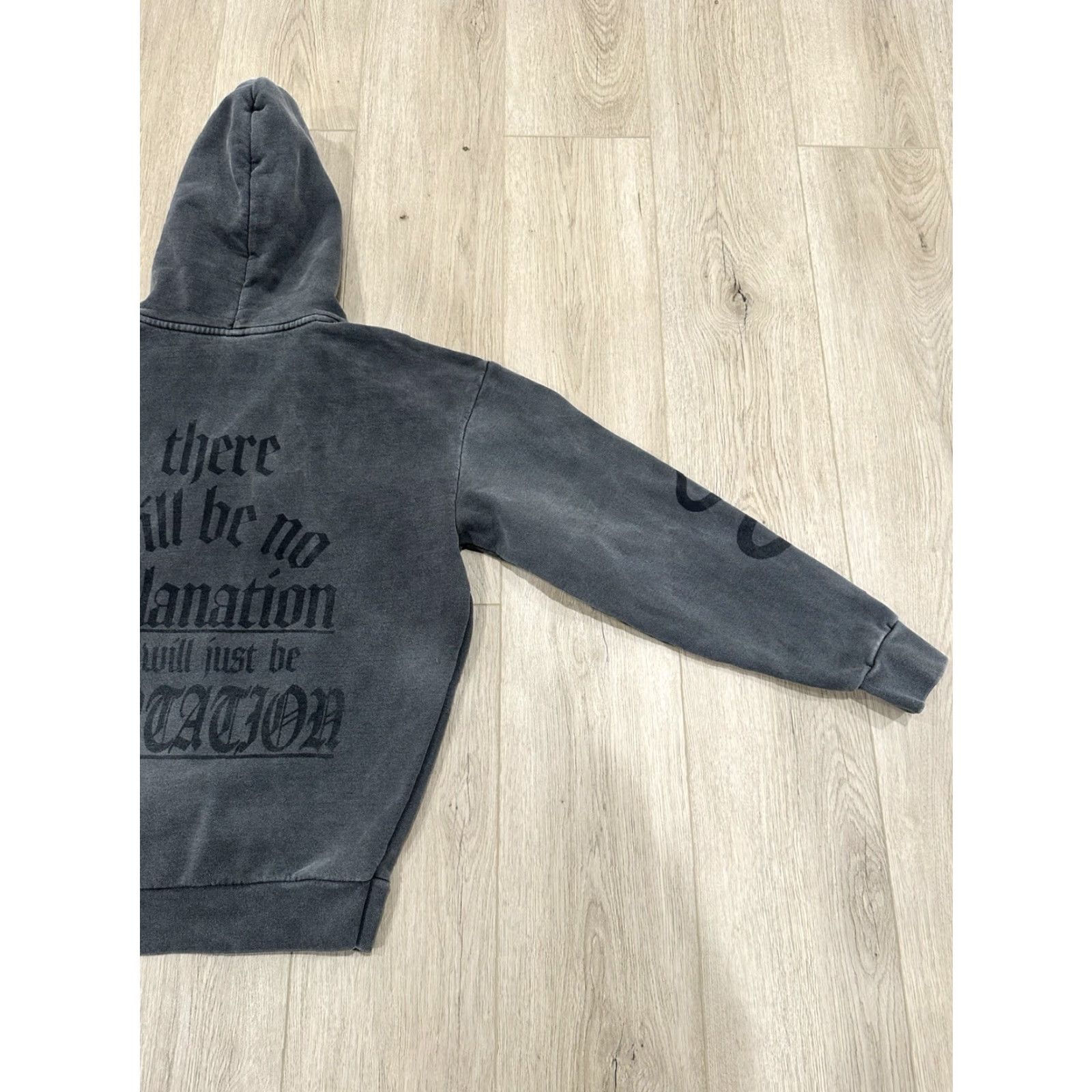 Vintage Taylor Swift Reputation Hoodie XS/S Gray Pullover Long Sleeve Unisex Adults Size XS / US 0-2 / IT 36-38 - 7 Thumbnail