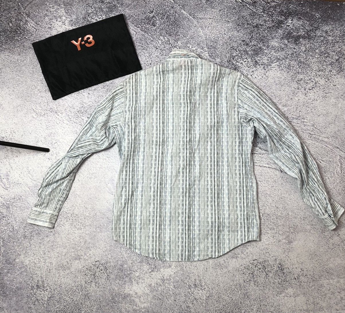 Hugo Boss Vintage shirt Hugo Boss men’s Size M/L casual y2k classic Size US M / EU 48-50 / 2 - 7 Thumbnail