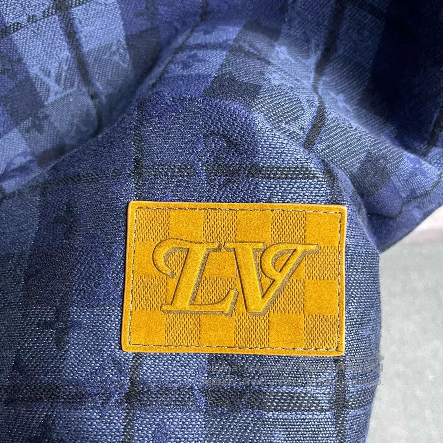 Louis Vuitton Louis Vuitton 26 Check Collared Shirt. Size US XXL / EU 58 / 5 - 5 Thumbnail