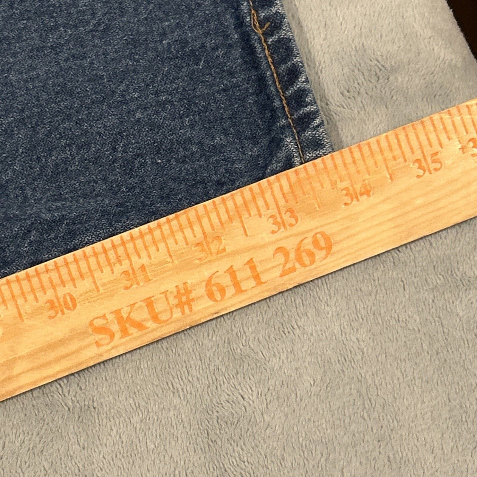 Wrangler Wrangler USA Made Straight Jeans Womens 13 31x34 12MWZG Size 31" - 12 Thumbnail