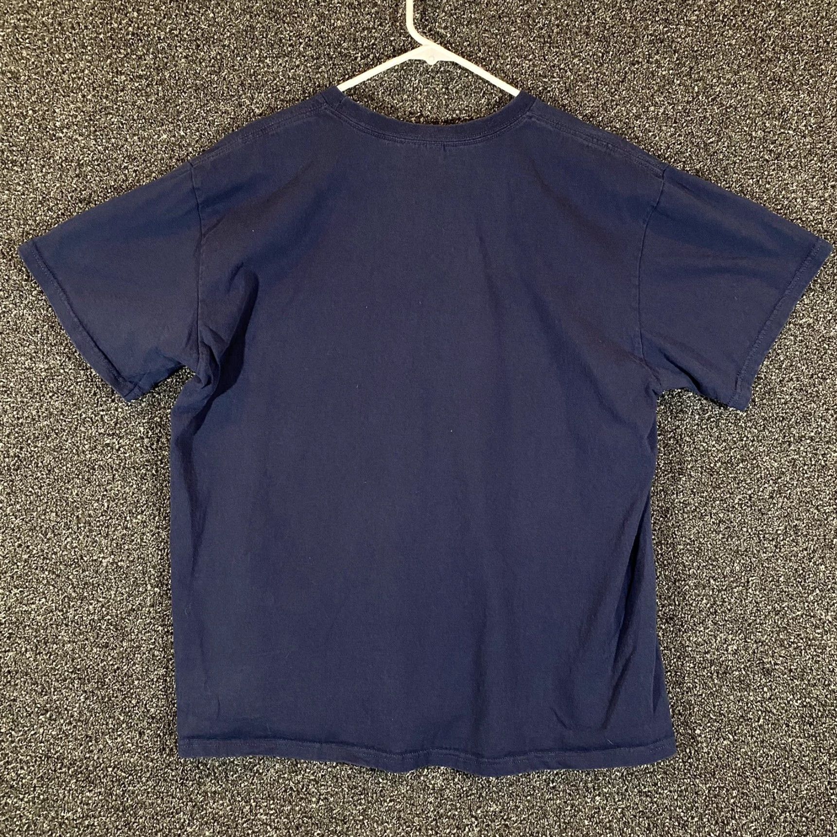 Nike VINTAGE Nike Shirt Mens Large Navy Blue Silver Tag Graphic Y2K / 2000s / Blue / T-Shirt / Men / Large / Nike / Graphic / Crew Neck / Short Sleeve Size US L / EU 52-54 / 3 - 5 Thumbnail