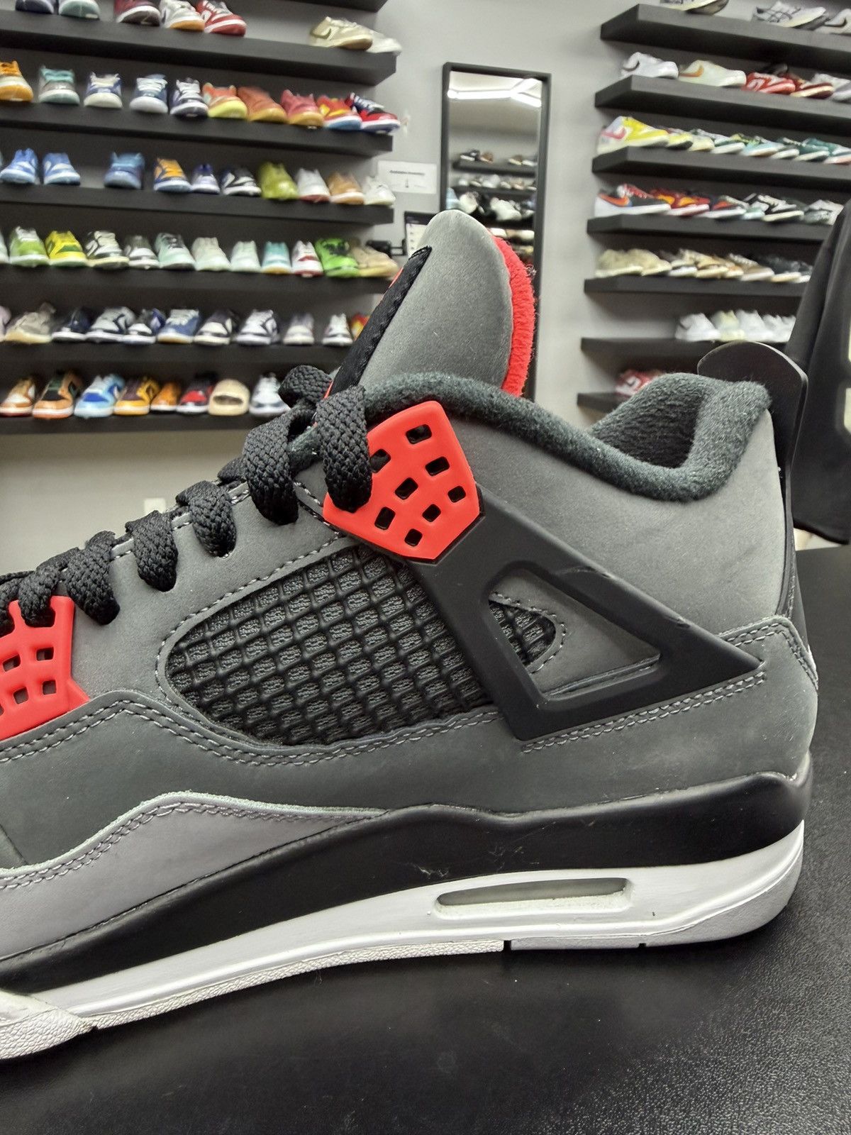Jordan Brand Size 9.5 - Jordan 4 Retro Infrared Size US 9.5 / EU 42-43 - 7 Thumbnail