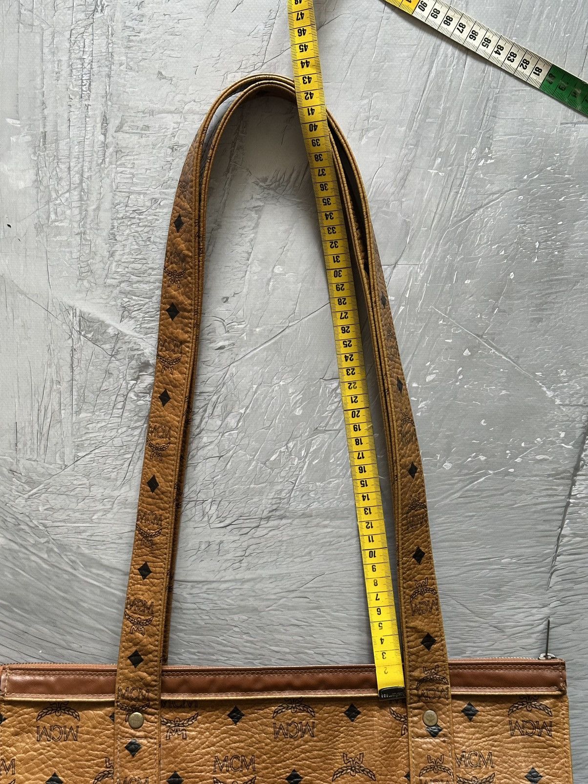 MCM × Vintage Vintage MCM 80S Cognac Monogram Shoulder Bag Size ONE SIZE - 12 Thumbnail