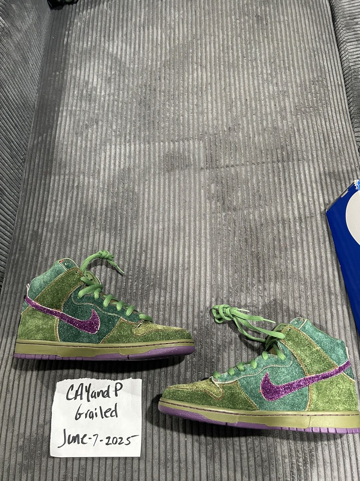 Vintage NIKE SB SKUNKS Size US 11 / EU 44 - 8 Thumbnail