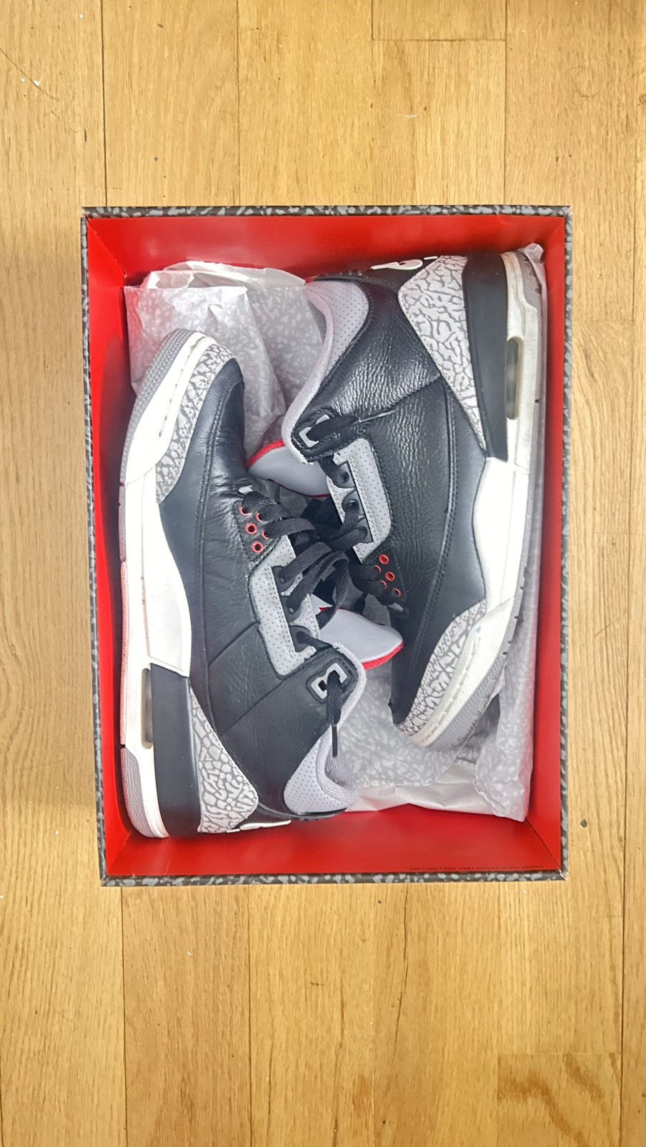 Jordan Brand Jordan 3 Black cement Size US 8.5 / EU 41-42 - 1 Thumbnail