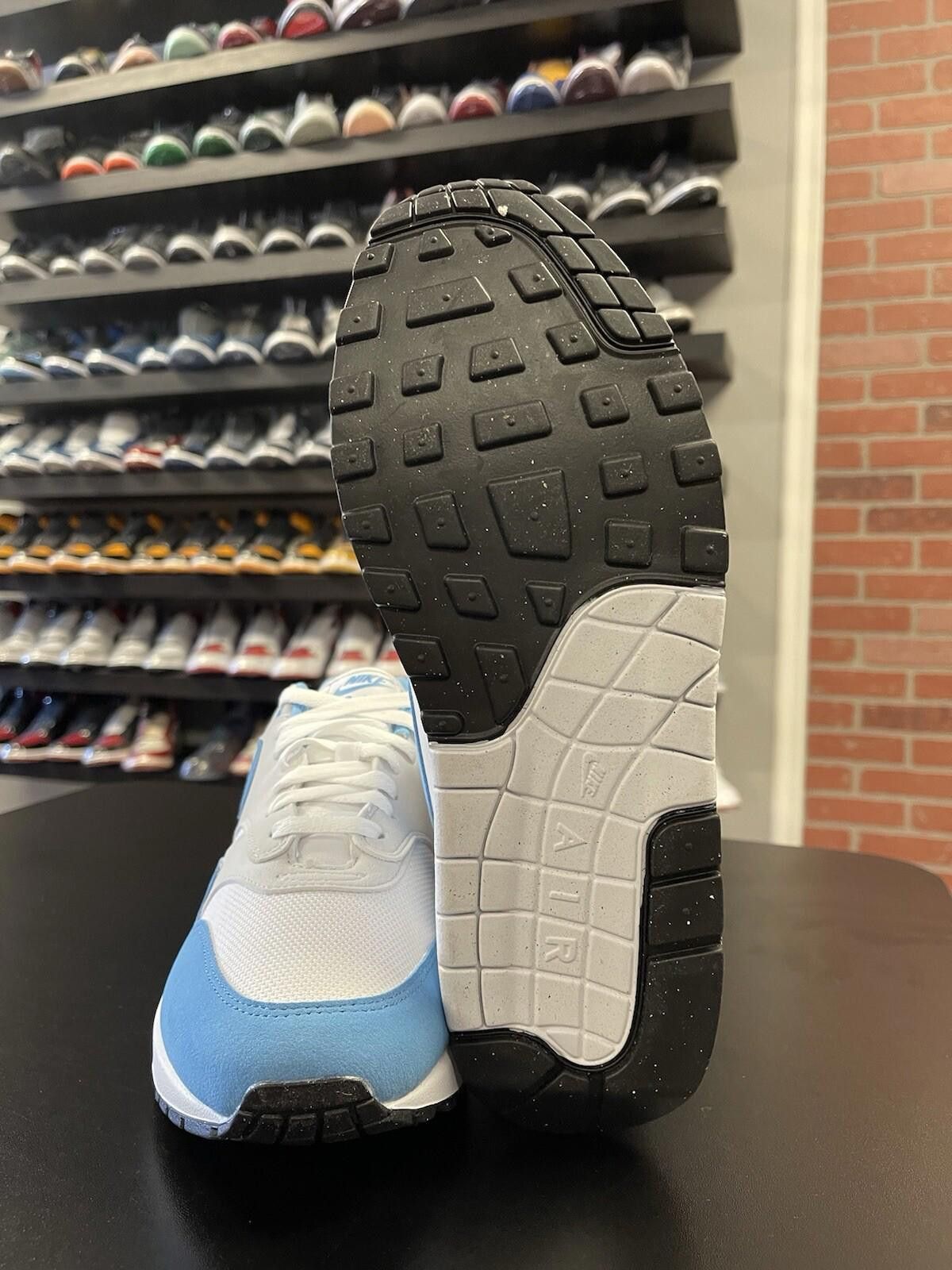 Nike Size 10 - Nike Air Max 1 Shoes 'White University Blue' Size US 10 / EU 43 - 9 Thumbnail