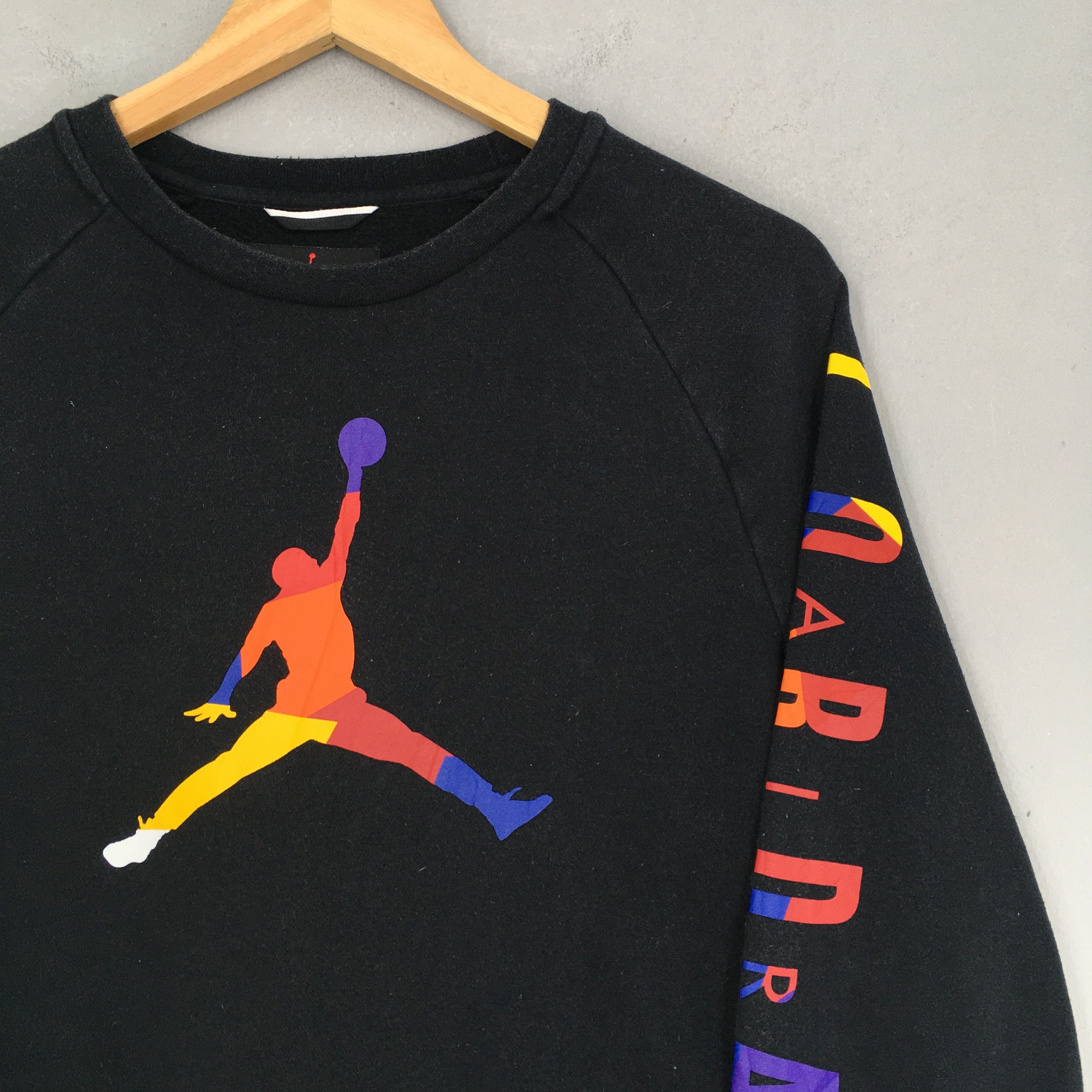 Jordan Brand × NBA × Vintage Vintage Air Jordan Black Sweatshirt Small Size US S / EU 44-46 / 1 - 2 Thumbnail