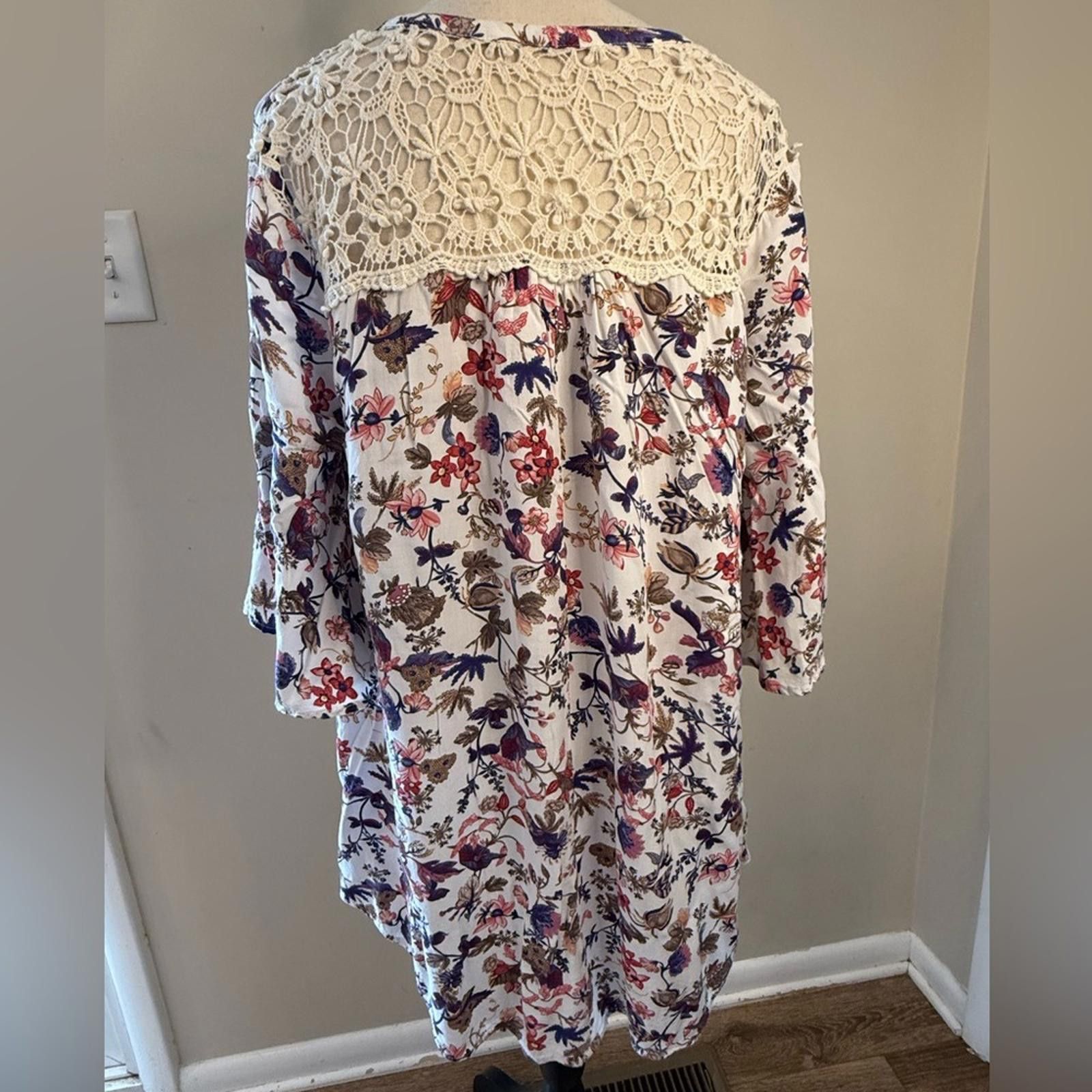 Other Umgee boho floral lace lagenlook top SZ M Size M / US 6-8 / IT 42-44 - 4 Thumbnail