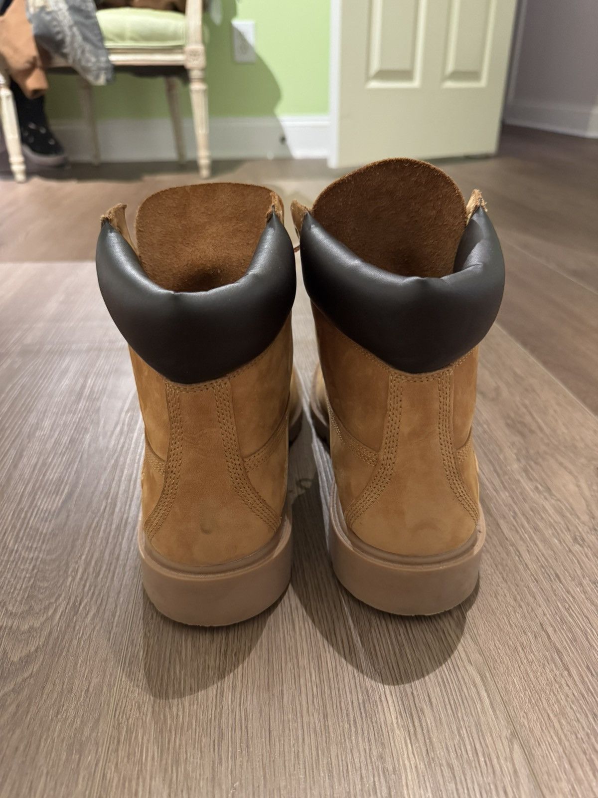 Timberland Iconic Mens Timberland Boots Size 9.5 Barely Worn Size US 9.5 / EU 42-43 - 4 Thumbnail