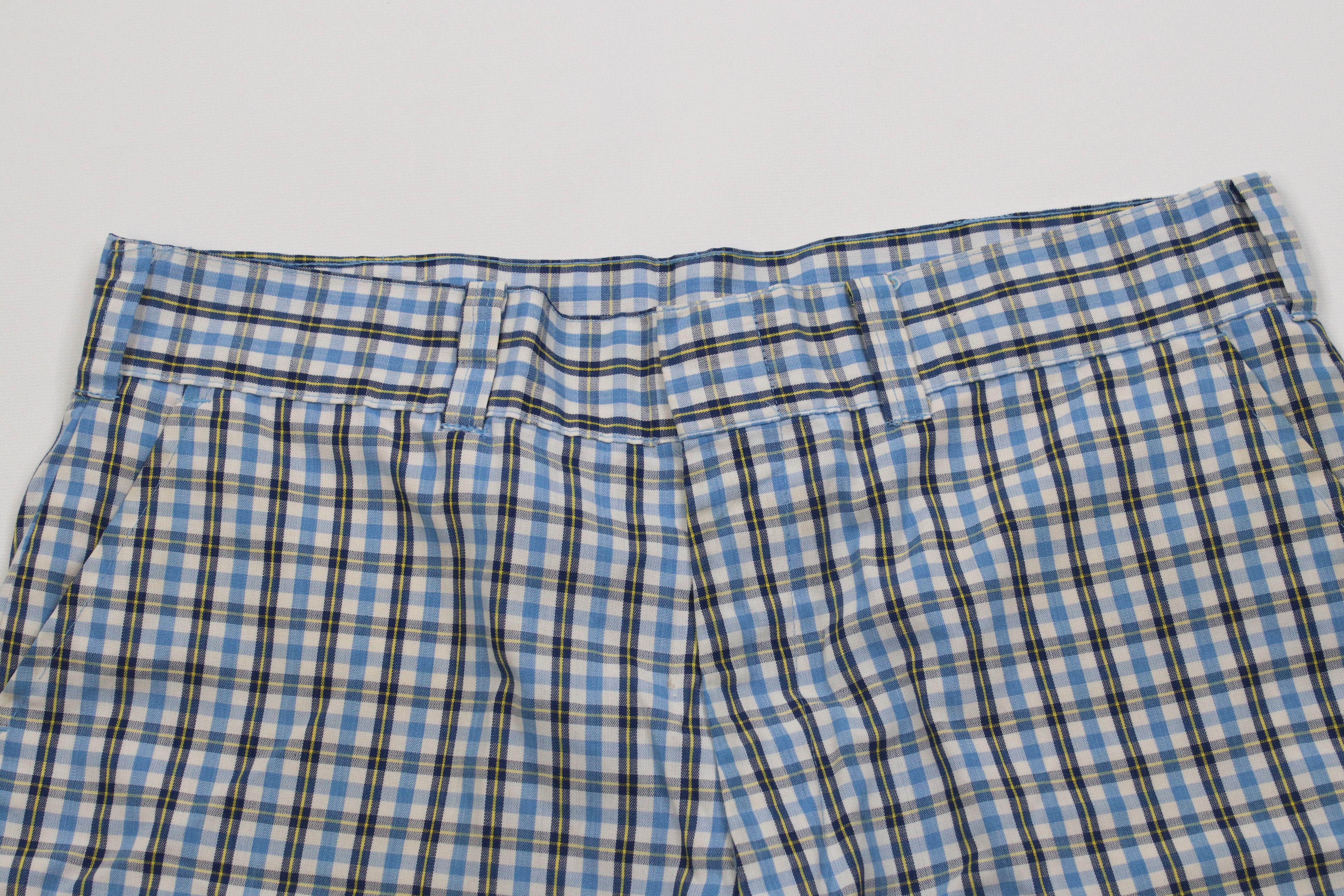 Vintage Vintage 60s 70s Streetwear Plaid Above Knee Chino Shorts Size US 34 / EU 50 - 2 Thumbnail