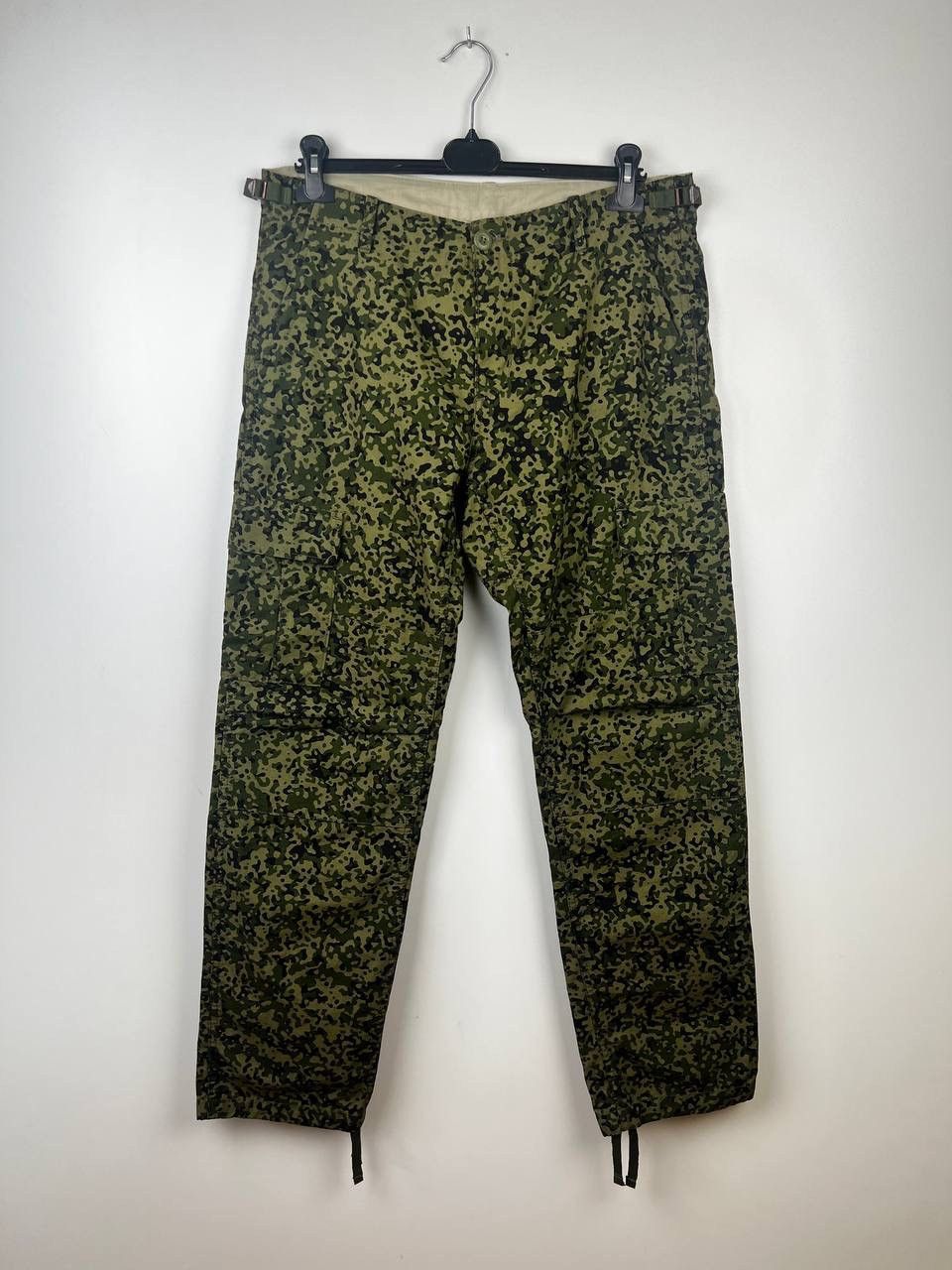 Carhartt Carhartt streetwear camo aviation cargo pants size 33/32 Size US 33 - 1 Thumbnail