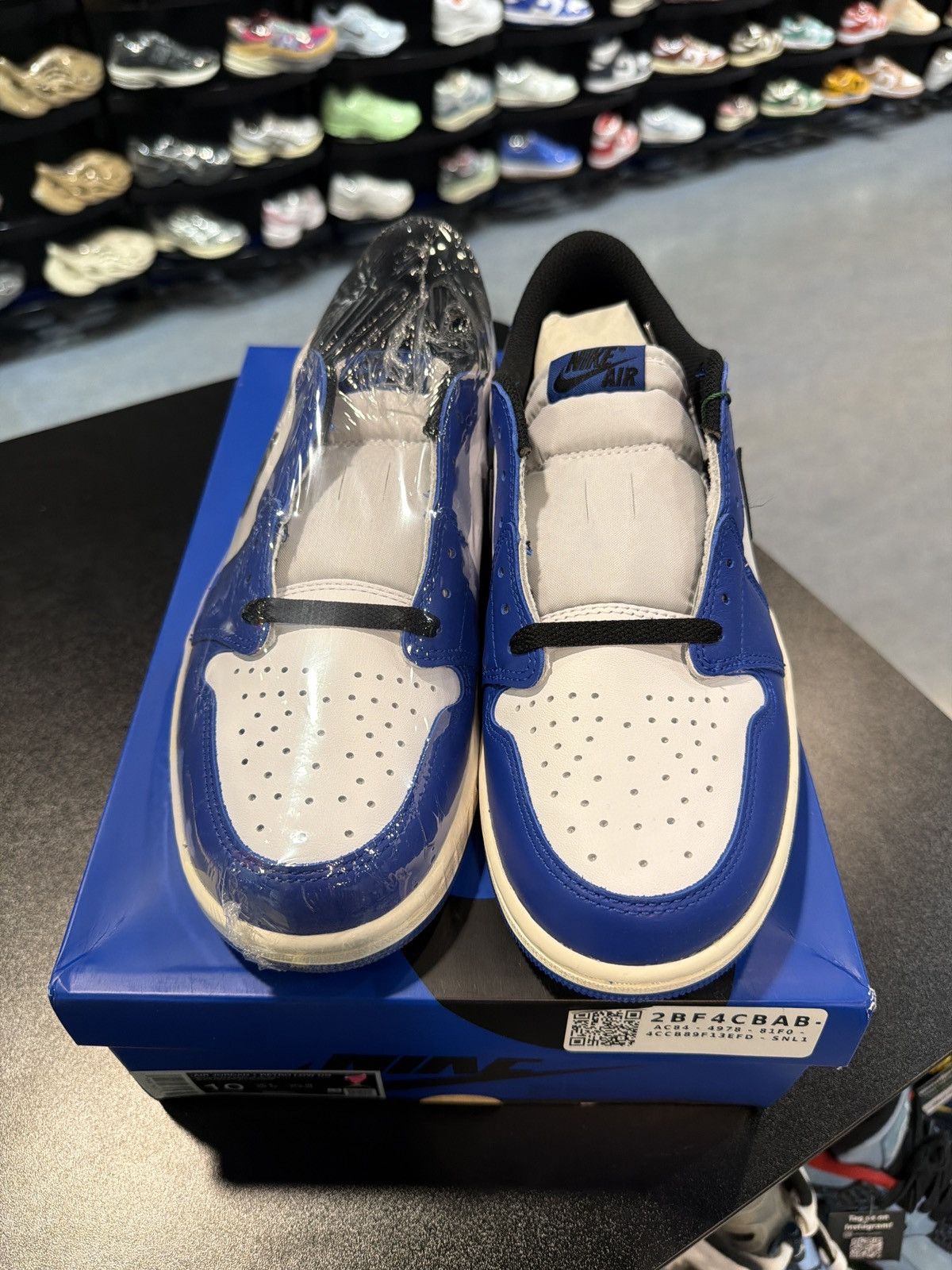 Jordan Brand Jordan 1 Low Royal Toe Size-10 Brand New Quick Shipping Size US 10 / EU 43 - 6 Thumbnail