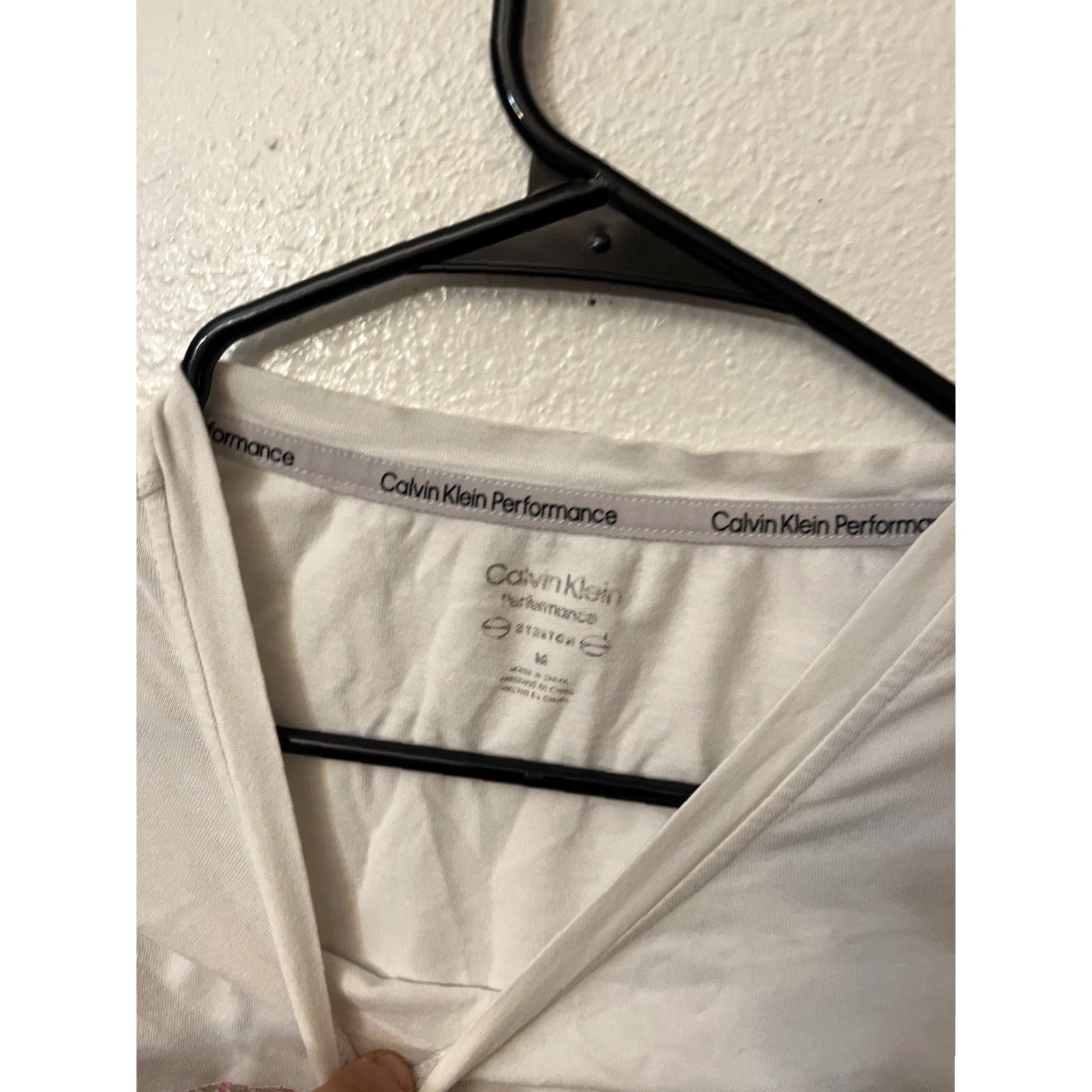 Calvin Klein Calvin Klein Performance Women's T-Shirt Size M White Short Sleeve Round Neck Cotton Spandex Size M / US 6-8 / IT 42-44 - 2 Thumbnail