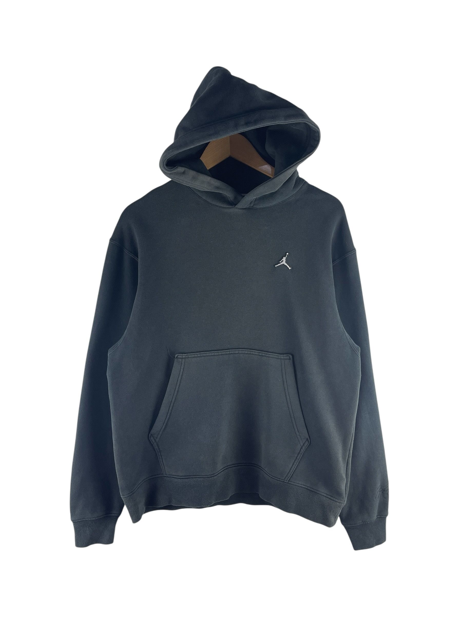 Nike Nike Air Jordan Jumpman Embroidered Pullover Hoodie Size US L / EU 52-54 / 3 - 1 Thumbnail