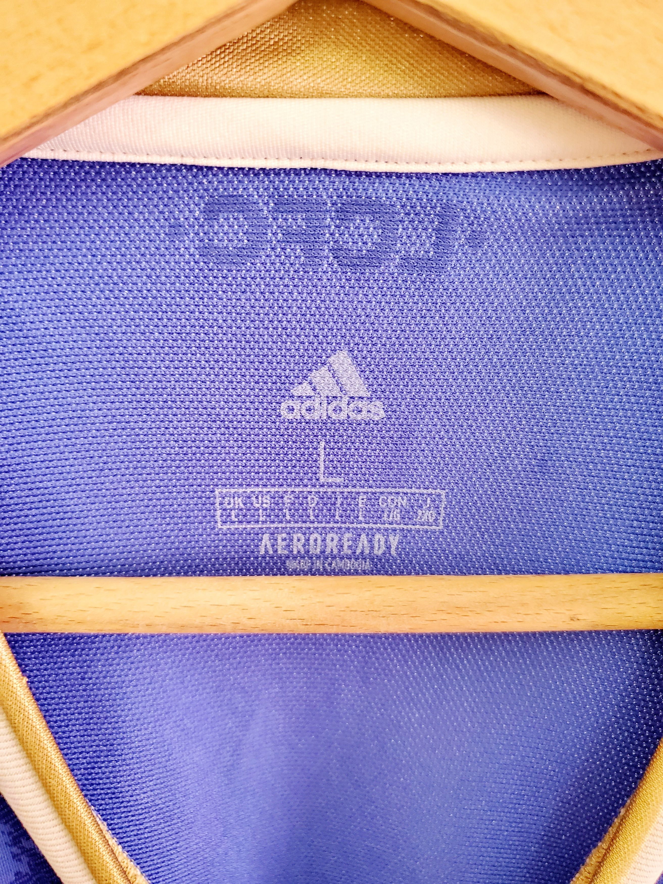 Adidas Leicester City 2021/22 home jersey ideal condition size L Size US L / EU 52-54 / 3 - 4 Thumbnail