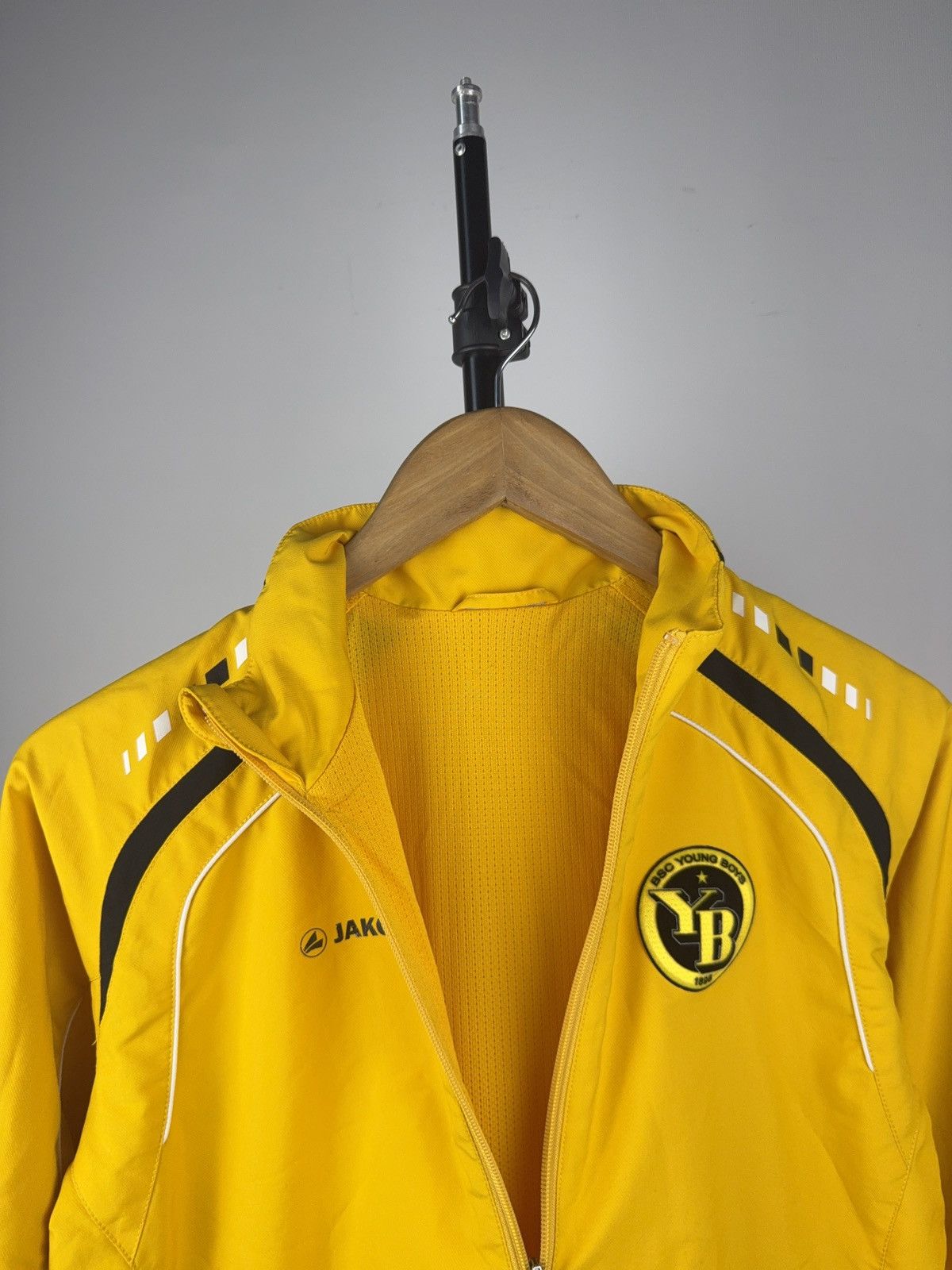 Vintage Vintage 00s Jako Jersey BSC Young Boys Football jacket Size US XS / EU 42 / 0 - 8 Thumbnail