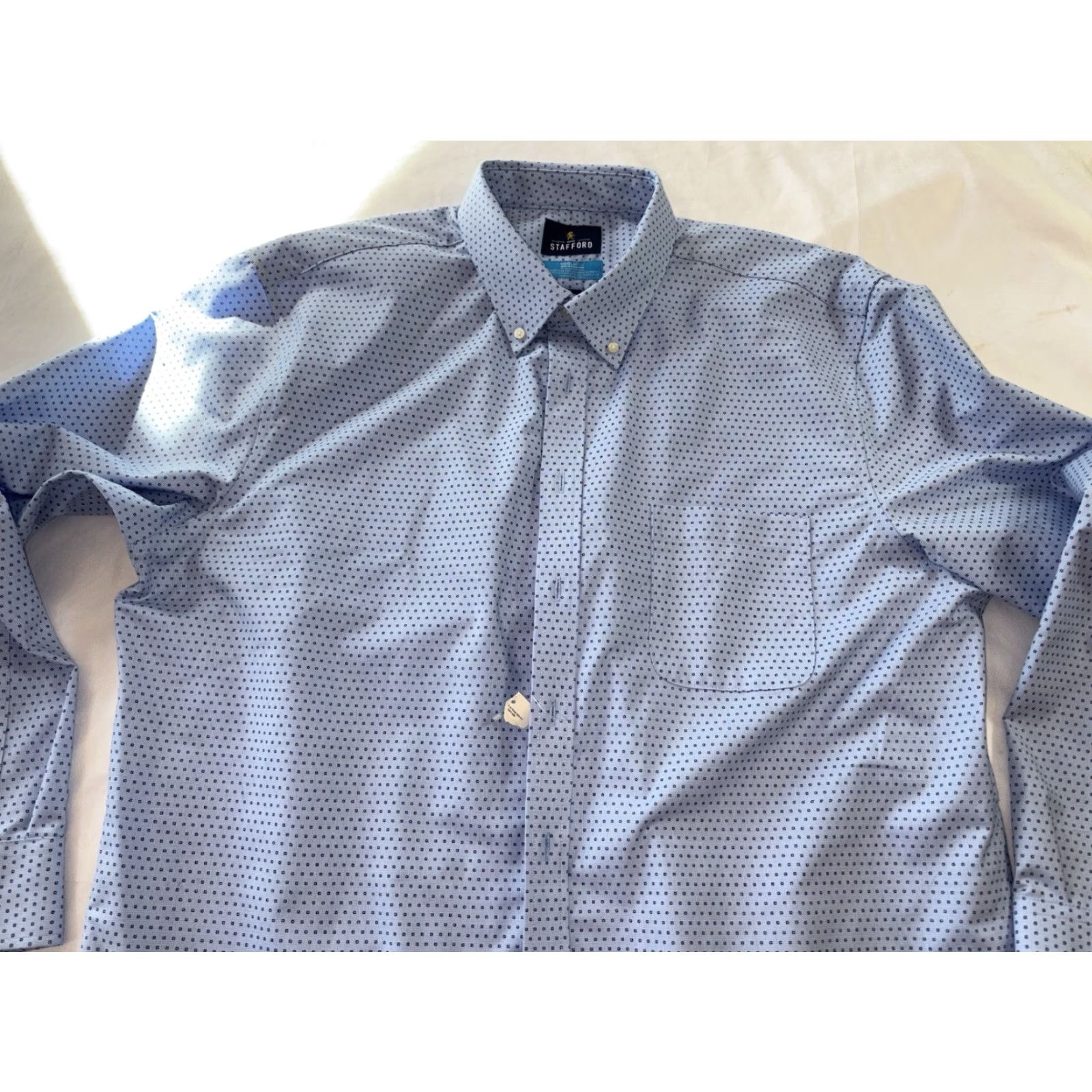 STAFFORD Cool Max Dress Shirt Mens XL 17 17.5 Blue White Geometric Long Sleeve Tailored
