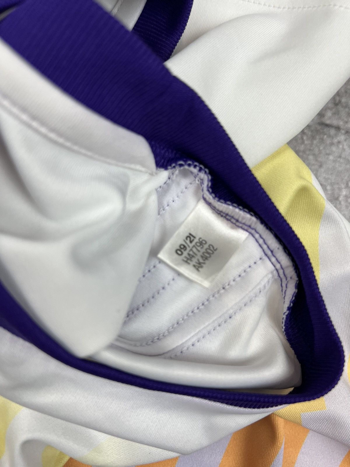 Adidas Adidas Orlando 2022 2023 Away Soccer Jersey Womens Football Size M / US 6-8 / IT 42-44 - 4 Thumbnail