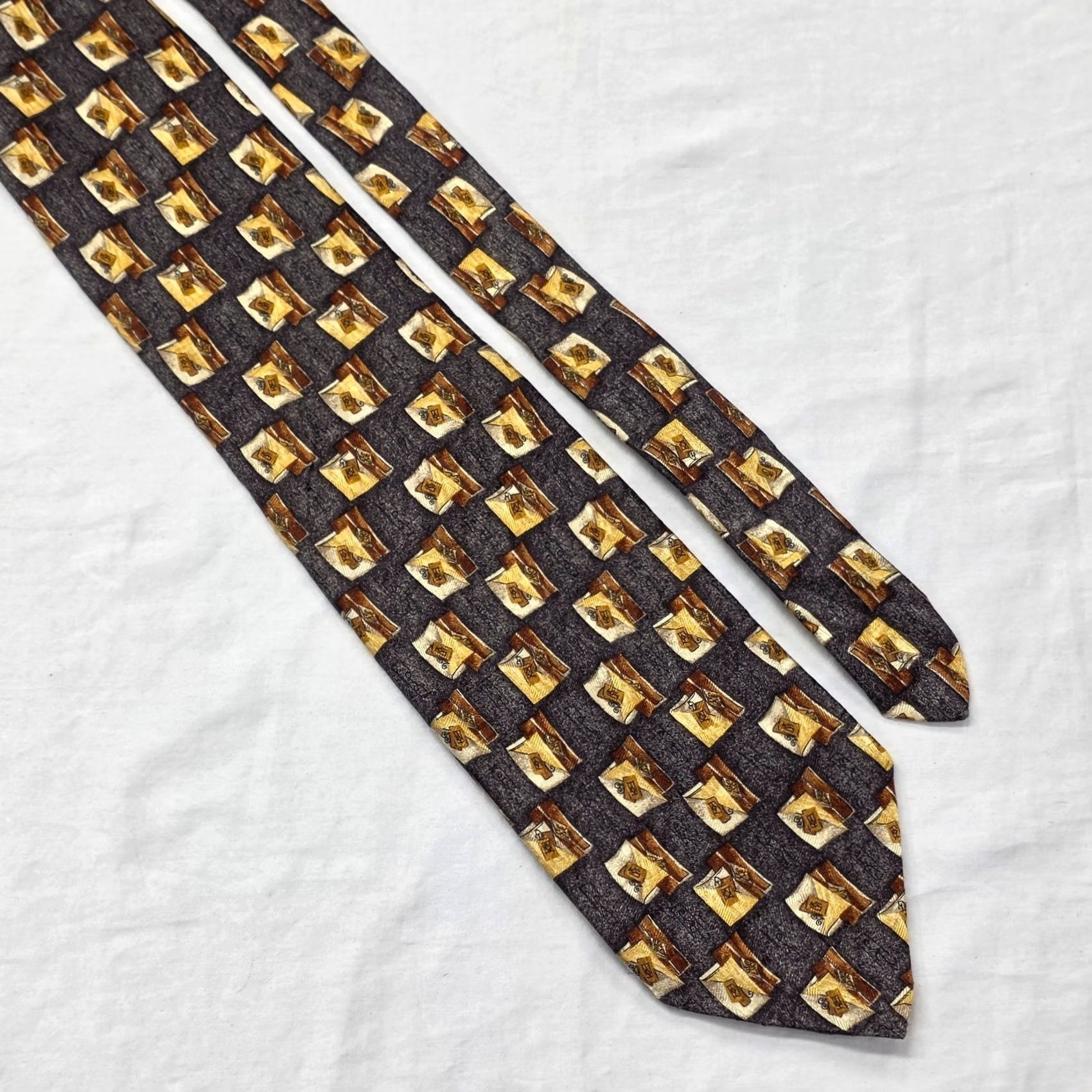 Robert Talbott Robert Talbott Studio Silk Necktie Mens Gray Geometric USA Stylish Artsy Tie 58" Silk Woven Classic Narrow Width 4" Pre-Owned Mens Tie Size ONE SIZE - 4 Thumbnail