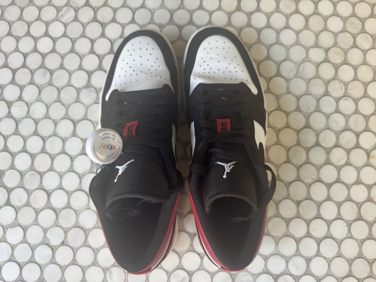 Jordan Brand 10.5 (2019) Jordan 1 Low Black Toe White OG SE 3 4 5 11 Size US 10.5 / EU 43-44 - 4 Thumbnail