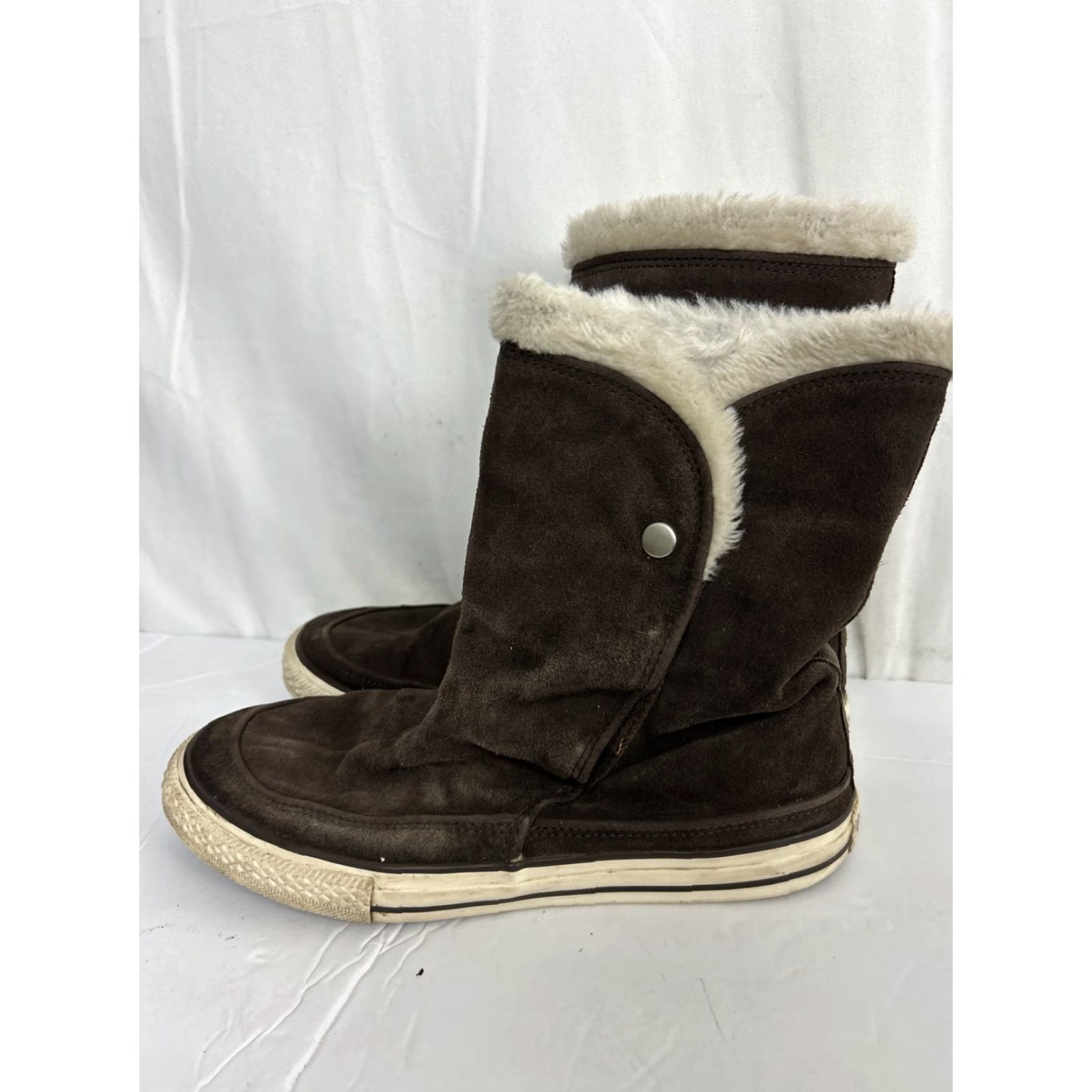 Converse Converse Chuck Taylor All Star Boots Women Mid-Calf Brown Suede Leather Beverly 8.5 Size US 9 / IT 39 - 7 Thumbnail