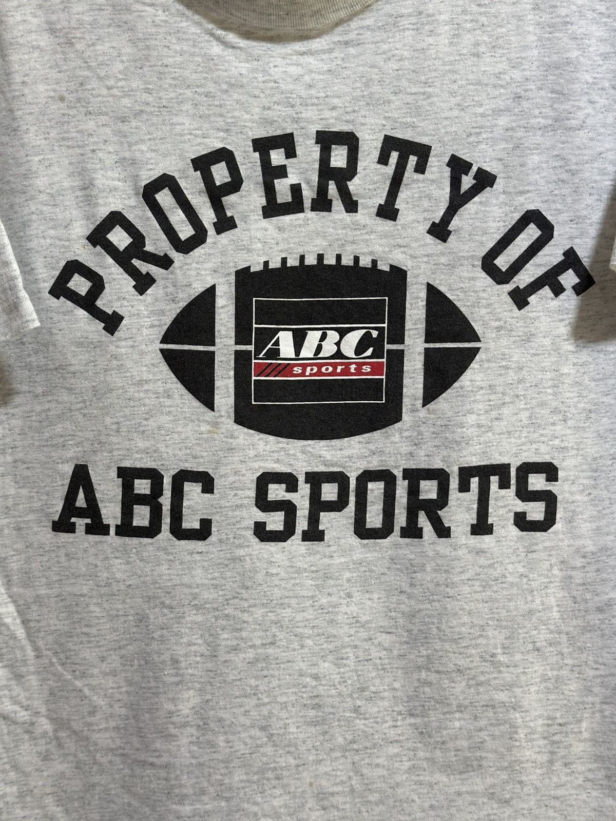 Nutmeg × Vintage Vintage Nutmeg Property Of Abc Sports Faded Tee Size US L / EU 52-54 / 3 - 2 Thumbnail