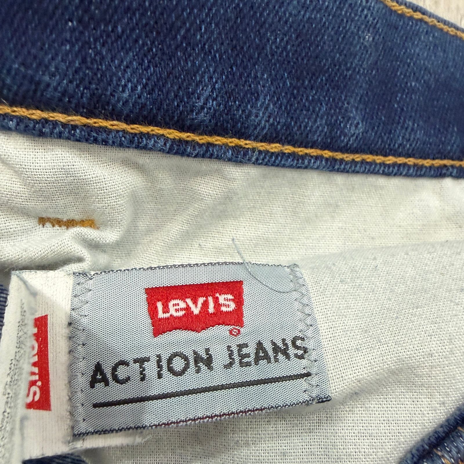 Levi's Vintage Levis Action Jeans Men's 36x29 Denim Dark Wash 890s Size US 36 / EU 52 - 4 Thumbnail