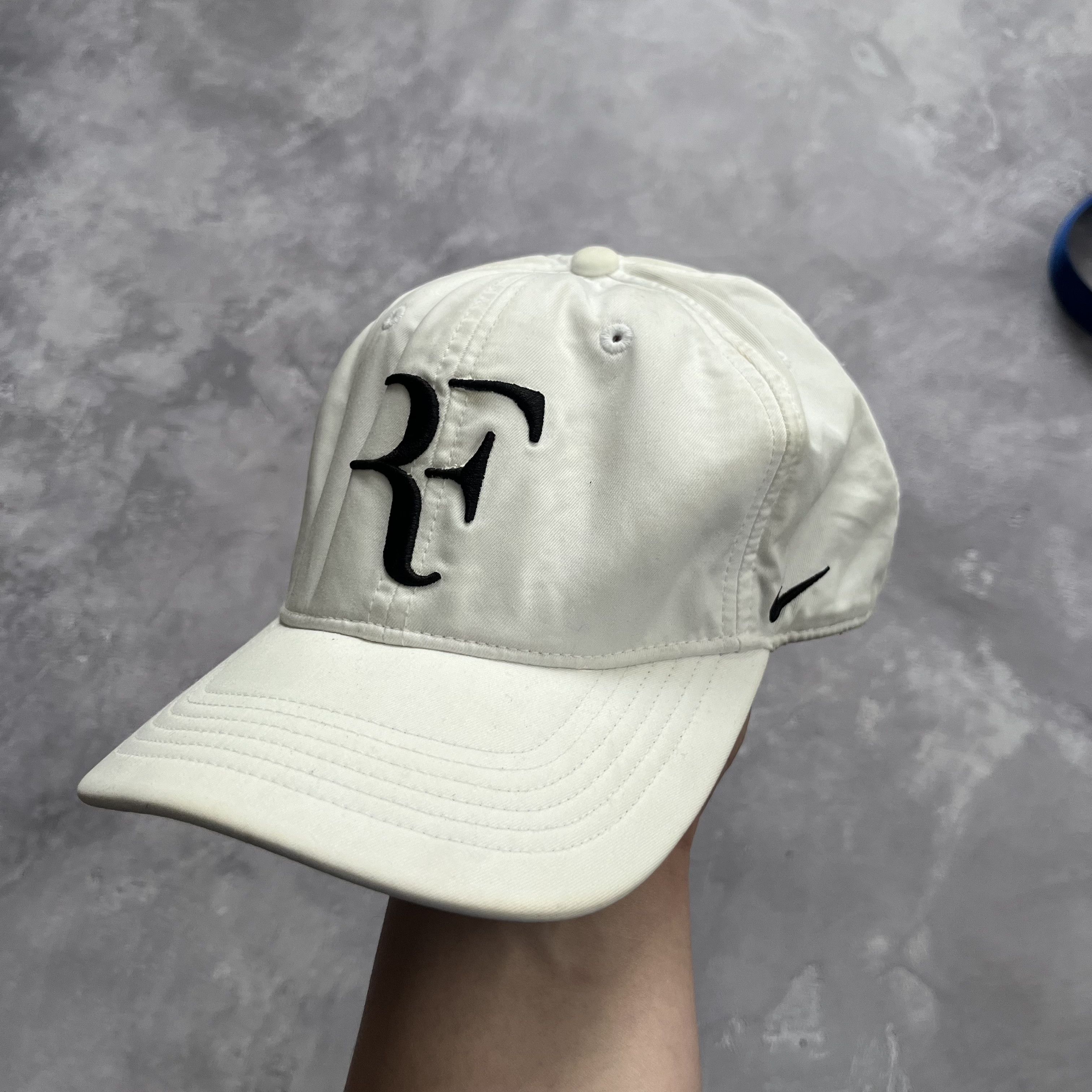 Nike Nike Roger Federer Hat Classic 99 Cap Court White Logo RF Size ONE SIZE - 2 Thumbnail