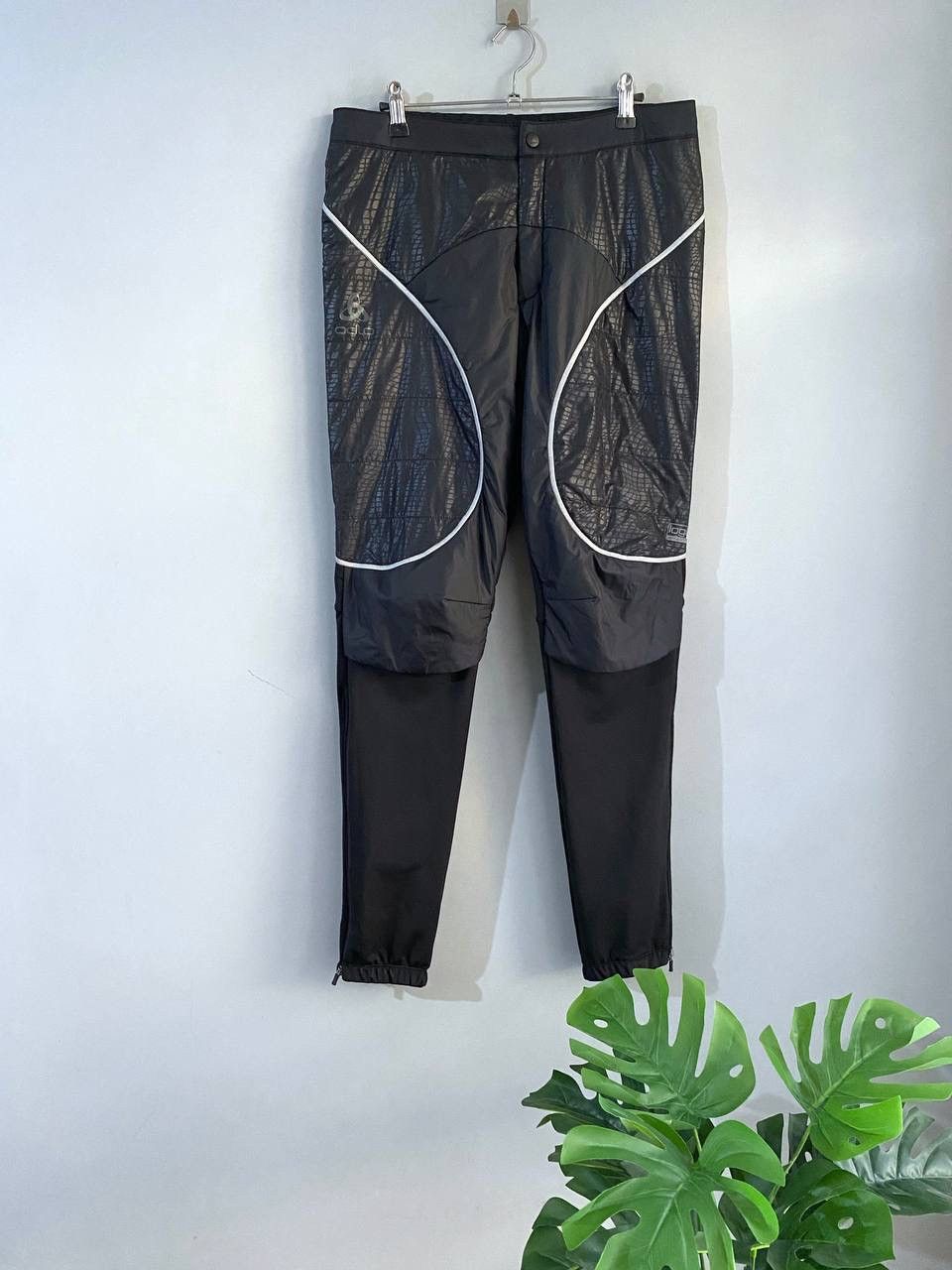 Odlo Odlo Vancouver Primaloft Men's Outdoor Hiking Pants, W32 L32 Size US 32 / EU 48 - 2 Thumbnail