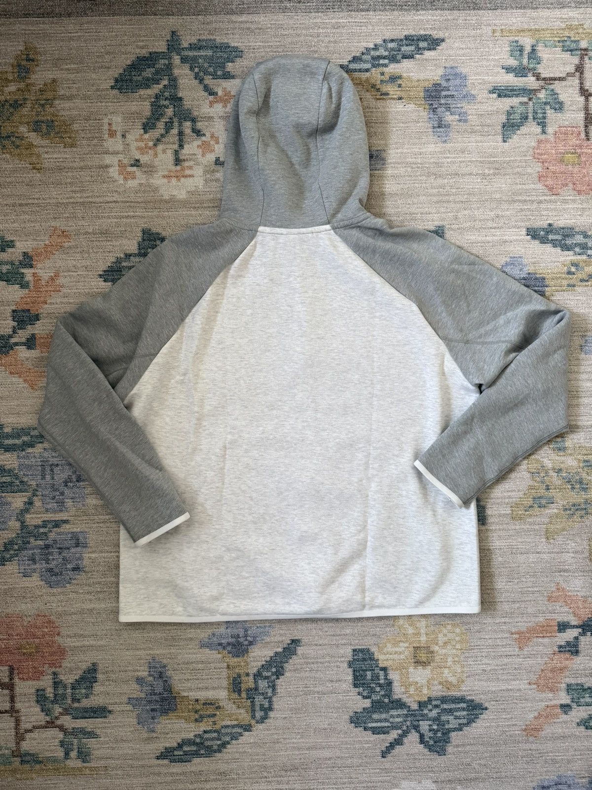 Nike Nike Tech Fleece V4 Windrunner Swoosh Zip Hoodie Size US XL / EU 56 / 4 - 2 Thumbnail