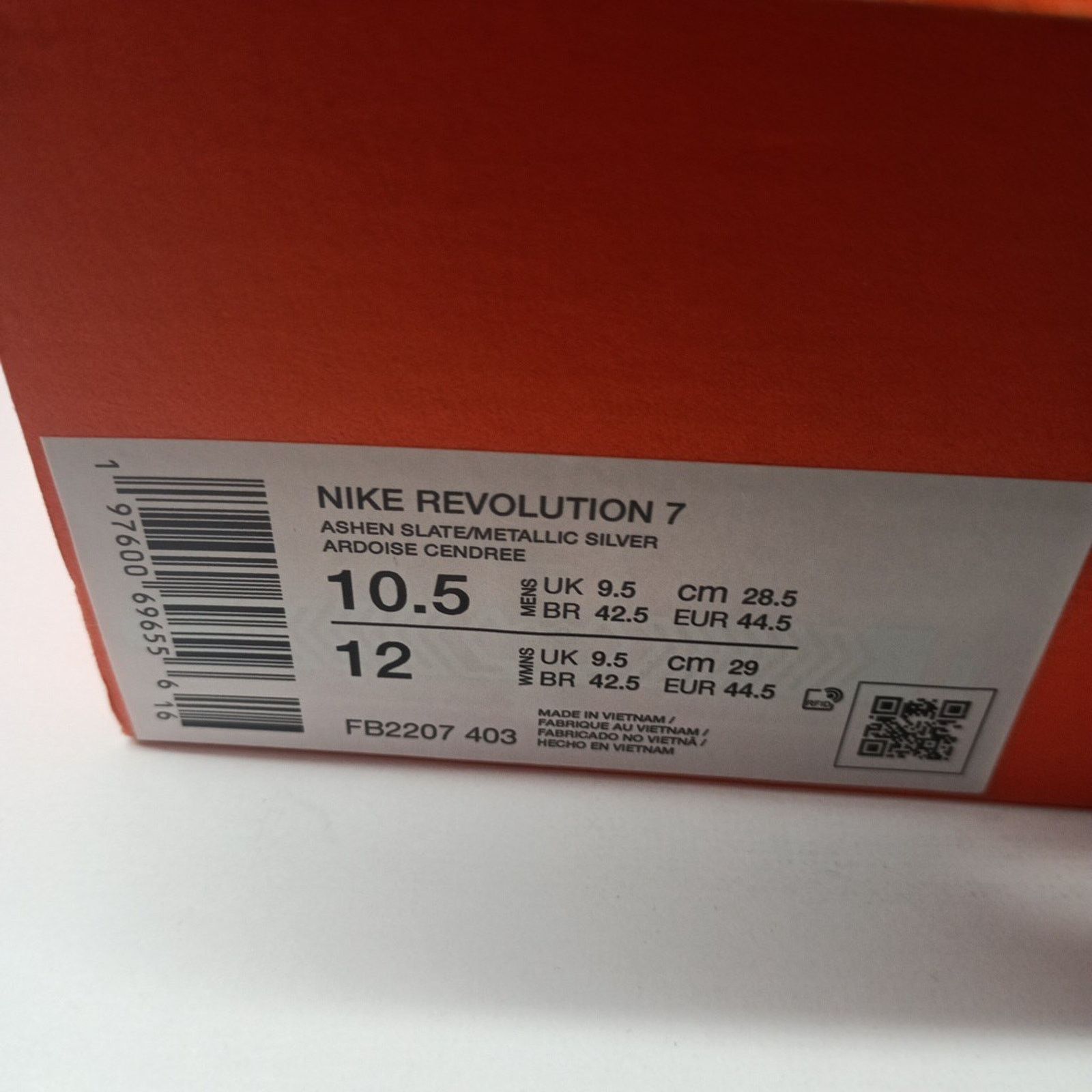 Nike Nike Revolution 7 Shoes Mens Size 10.5 Slate Metallic Silver Size US 10.5 / EU 43-44 - 8 Thumbnail