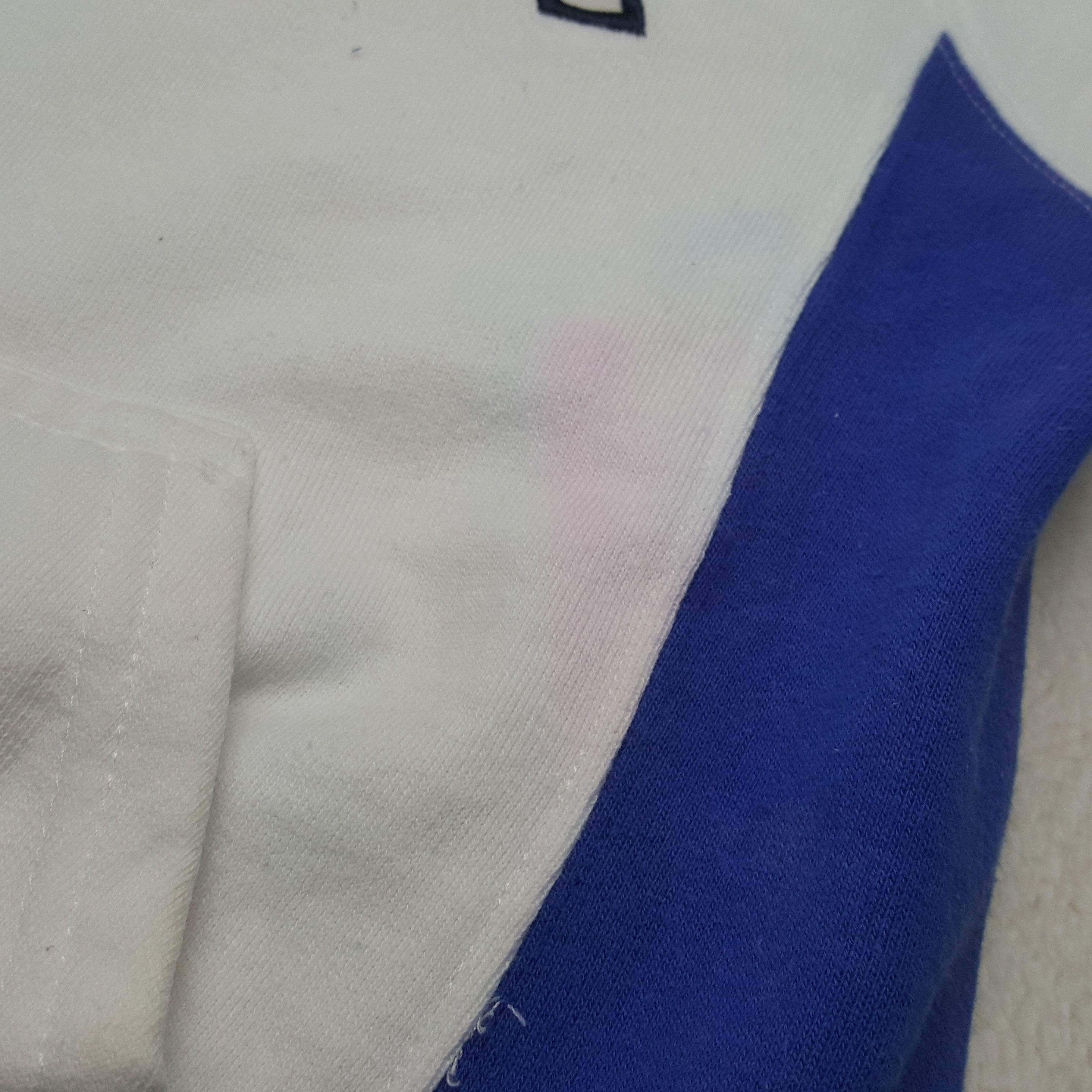 Vintage Vintage ITALIA Sportswear Promo Sweater Jacket C295N26 Size US XS / EU 42 / 0 - 7 Thumbnail