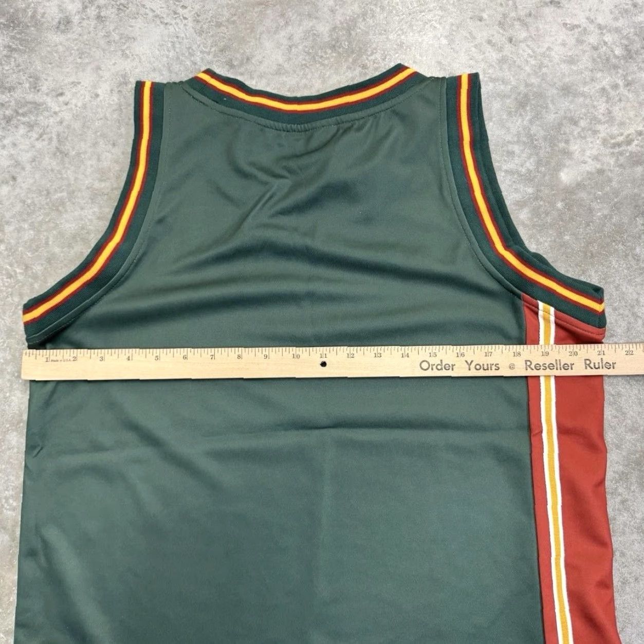 The Hundreds VINTAGE The Hundreds Basketball Jersey Mens Small Green Adam Bomb H Tank Top Streetwear Size US S / EU 44-46 / 1 - 4 Thumbnail