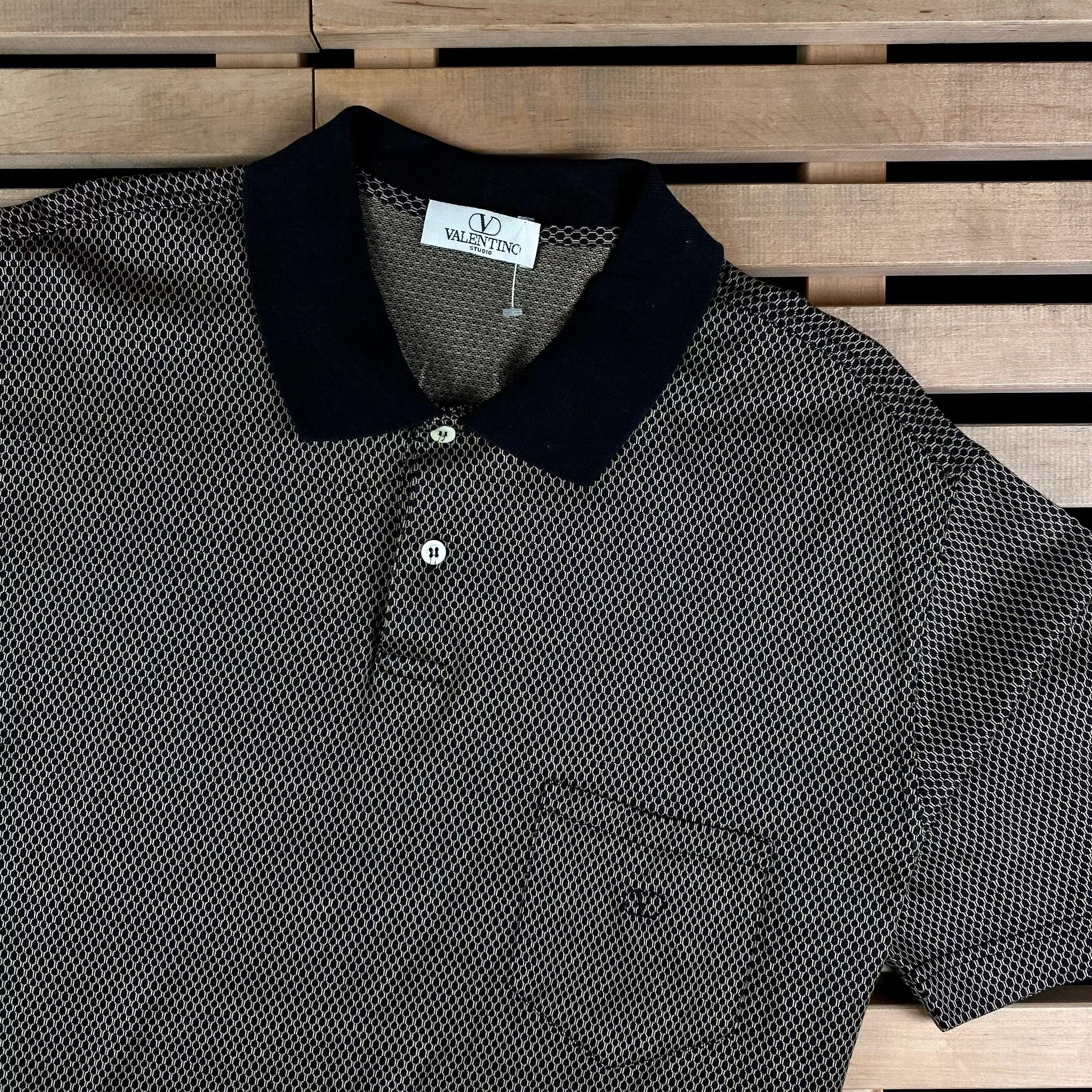 Valentino × Vintage Mens Polo T-Shirt Valentino Vintahe Size L Size US L / EU 52-54 / 3 - 2 Thumbnail