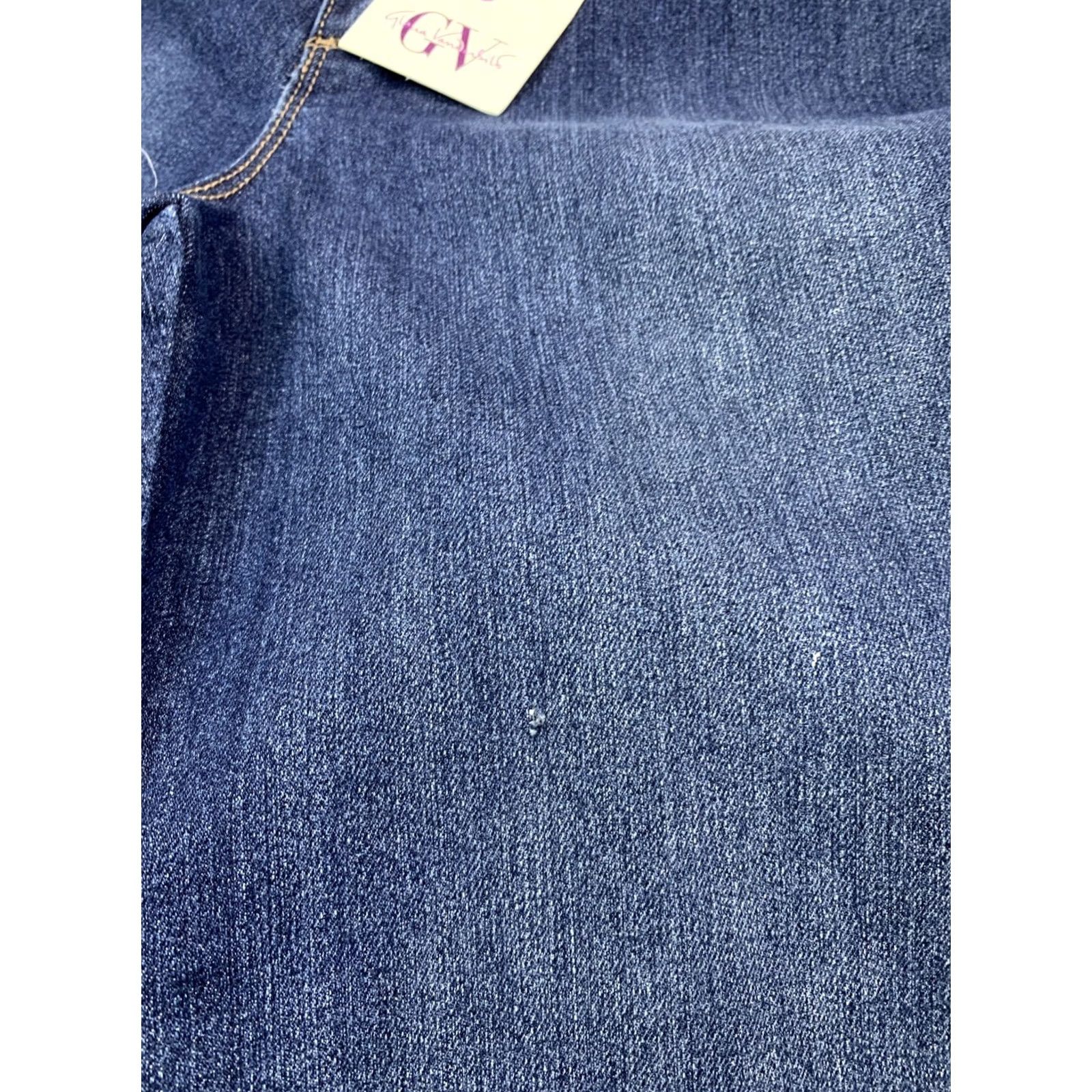 Gloria Vanderbilt Gloria Vanderbilt Amanda Slimming Jean Tapered Leg 10 Petite NWD-12681 Size 32" / US 10 / IT 46 - 2 Thumbnail