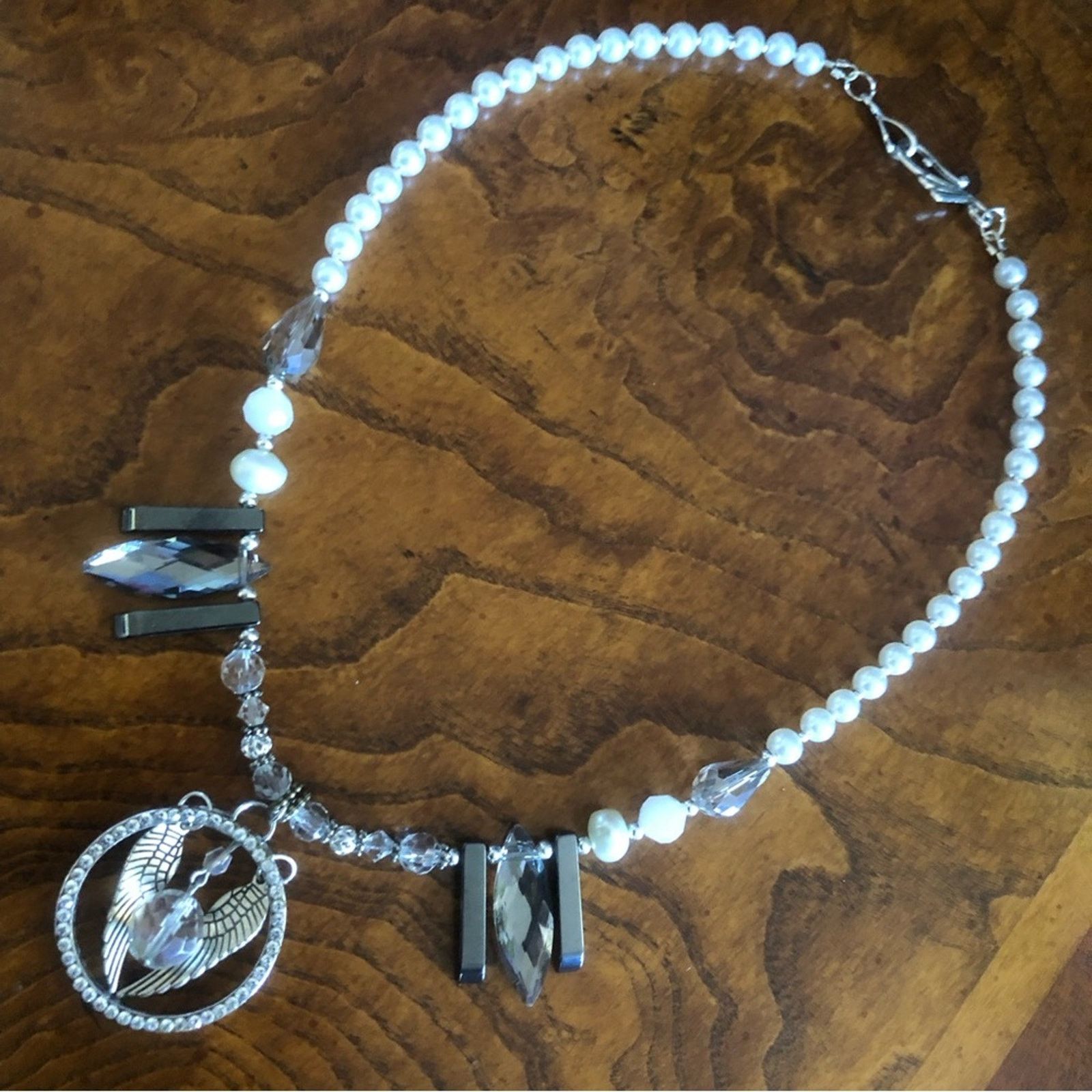 Handmade Handcrafted repurpose elegant angel wings Pearl necklace Size ONE SIZE - 9 Thumbnail