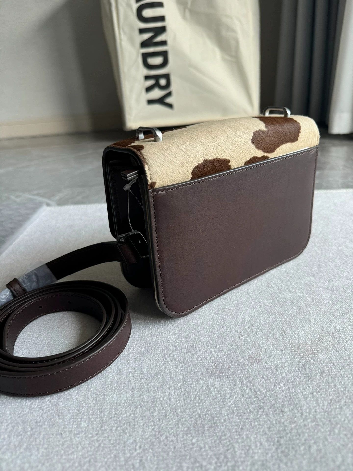 Tory Burch TORY BURCH Eleanor Cream Small Crossbody Size ONE SIZE - 2 Thumbnail