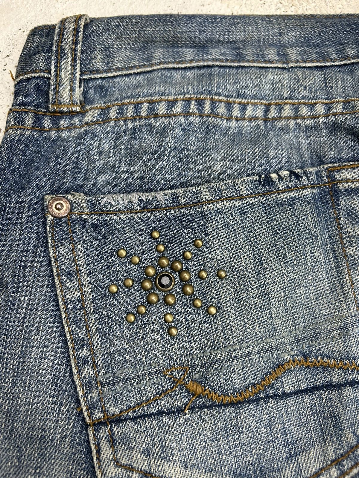 Japanese Brand × Le Grande Bleu (L.G.B.) Man Seven of Kind USA Made Washed Blue Embellishment Pocket Size US 29 - 15 Thumbnail
