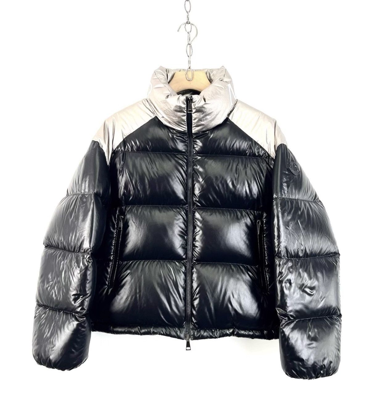 Moncler Moncler Silver Color Block Stand Collar Logo Down Jacket K12 Size US M / EU 48-50 / 2 - 1 Thumbnail