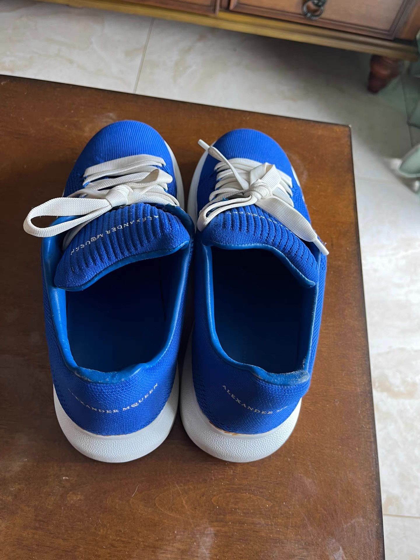 Alexander McQueen Authentic Alexander McQueen blue casual sneakers Q18 Size US 8 / EU 41 - 8 Thumbnail