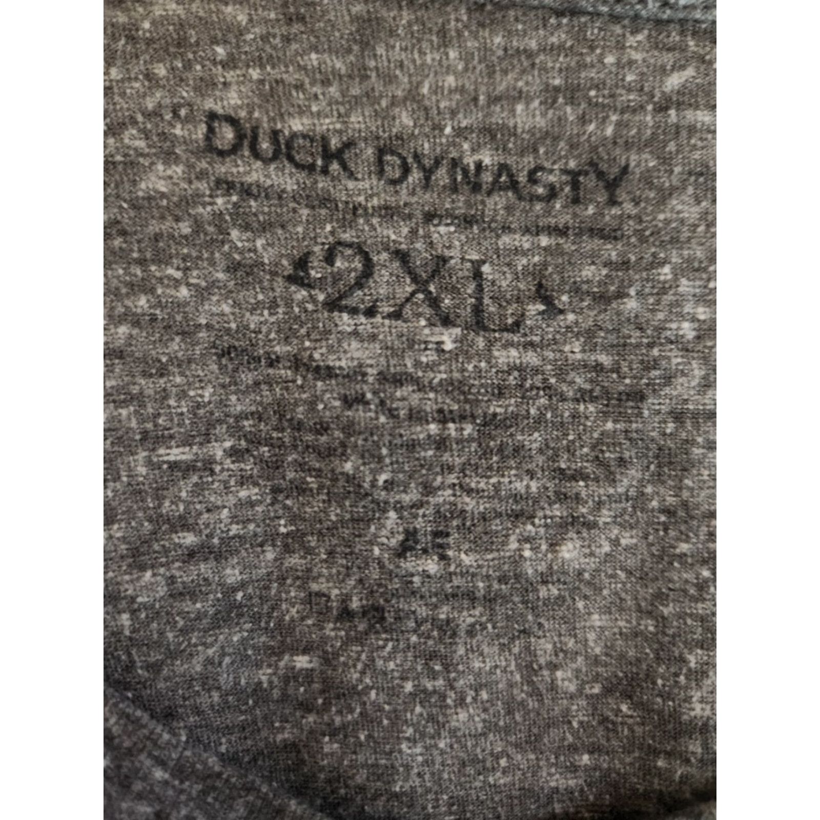 Vintage Duck Dynasty Men's T-Shirt 2XL Heather Gray Short Sleeve Beards Camo Graphic Tee Shirt Graphic Print Crazy Duck Dynasty TV Theme Mens Size US XXL / EU 58 / 5 - 2 Thumbnail