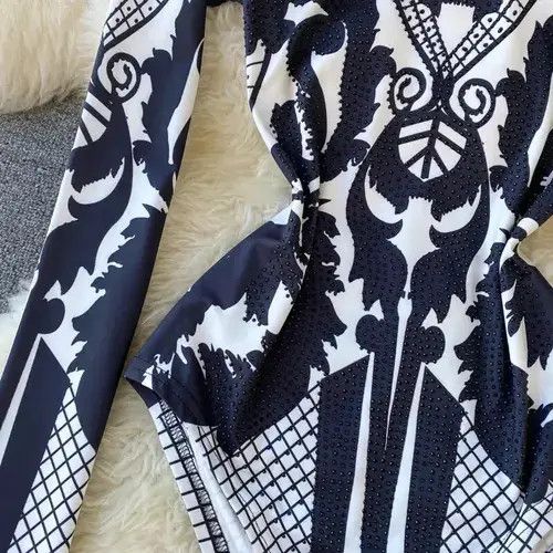 Japanese Brand × Vintage SINGREINY Design Autumn New Print Rompers Size ONE SIZE - 3 Thumbnail