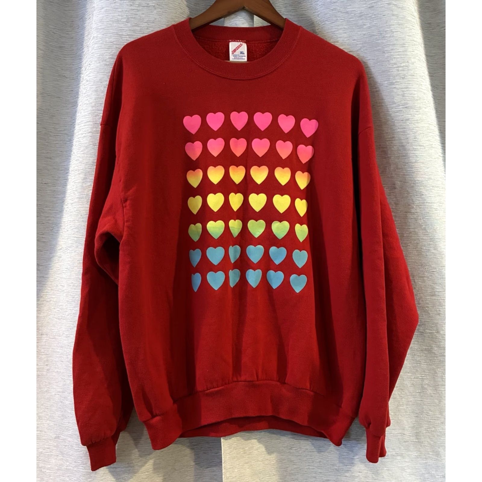 Jerzees VINTAGE Candy Hearts Sweatshirt Crewneck XL Red Women 90s USA Jerzees Pullover Crew Neck Long Sleeve Hearts Size XL / US 12-14 / IT 48-50 - 2 Thumbnail