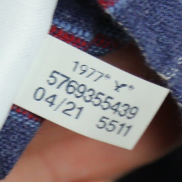American Eagle Outfitters American Eagle Purple Plaid Classic Fit Long Sleeve Flannel Size US L / EU 52-54 / 3 - 7 Thumbnail