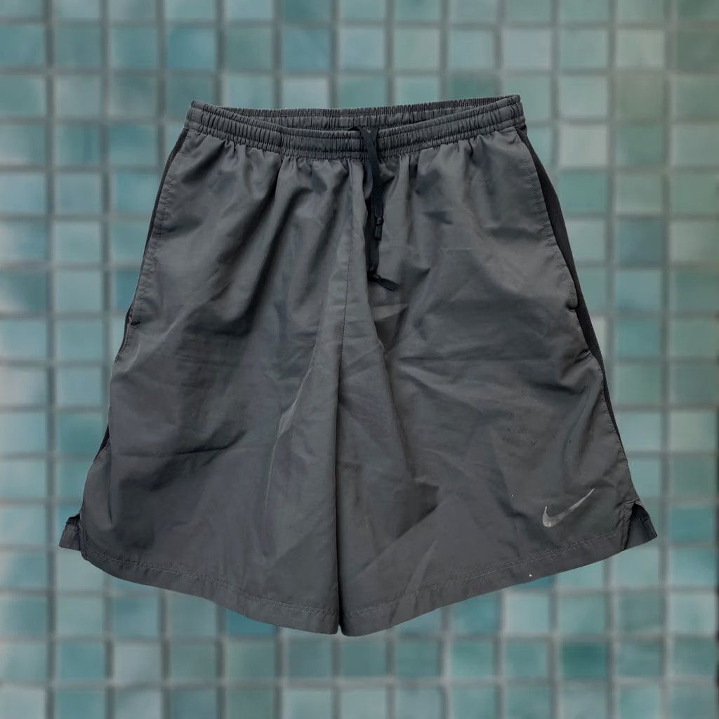 Nike Nike Dri Fit Mens Small Gray Athletic Shorts Logo Drawstring Swoosh Athleisure Size US 29 - 1 Thumbnail