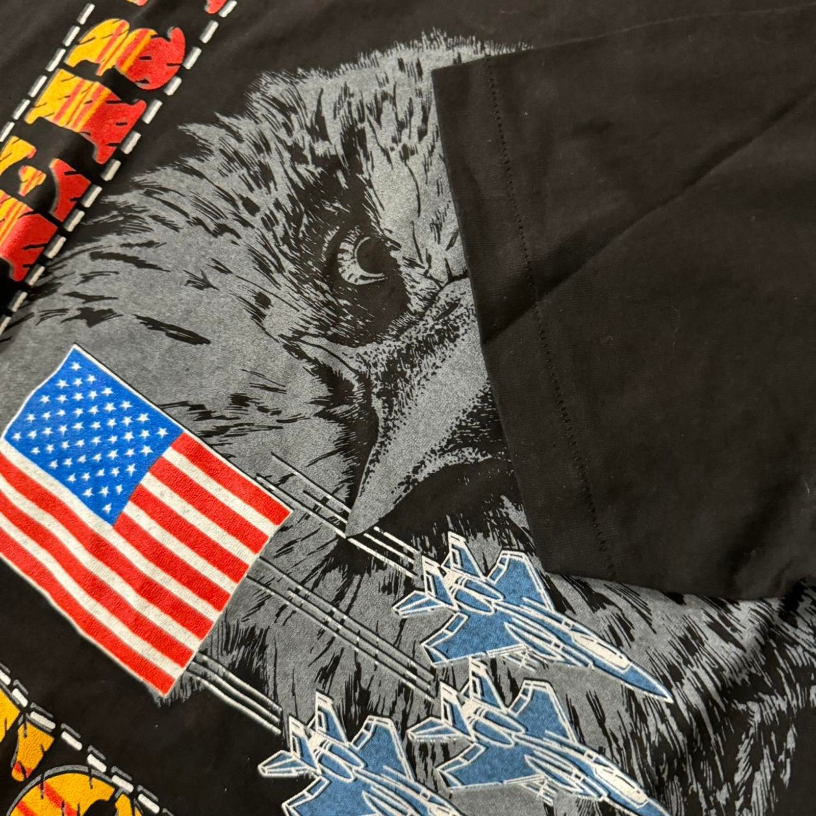 Vintage Vintage 80s/90s Eagle Desert Storm Tee Size US L / EU 52-54 / 3 - 3 Thumbnail