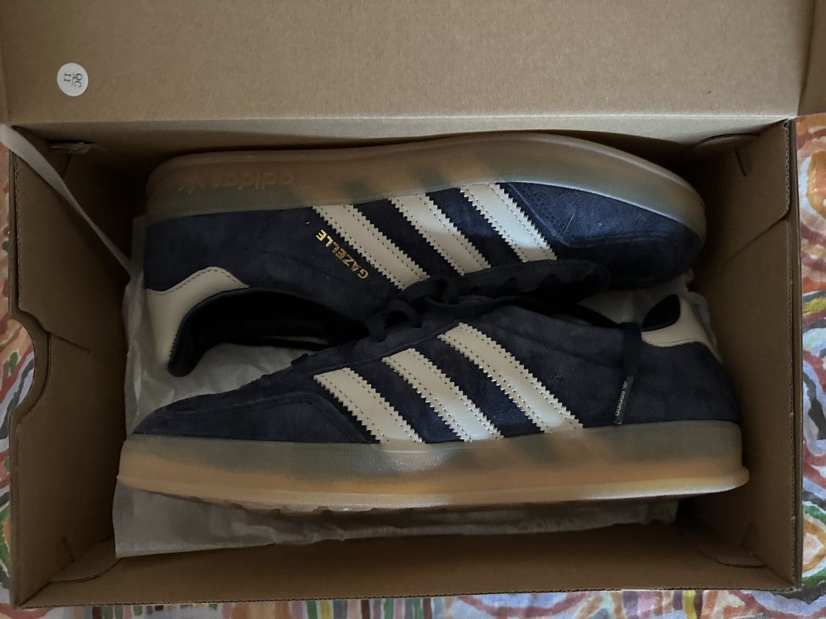 Adidas Adidas GAZELLE INDOOR Silver Pebble, Wonder Beige & Gum Size US 7.5 / EU 40-41 - 3 Thumbnail