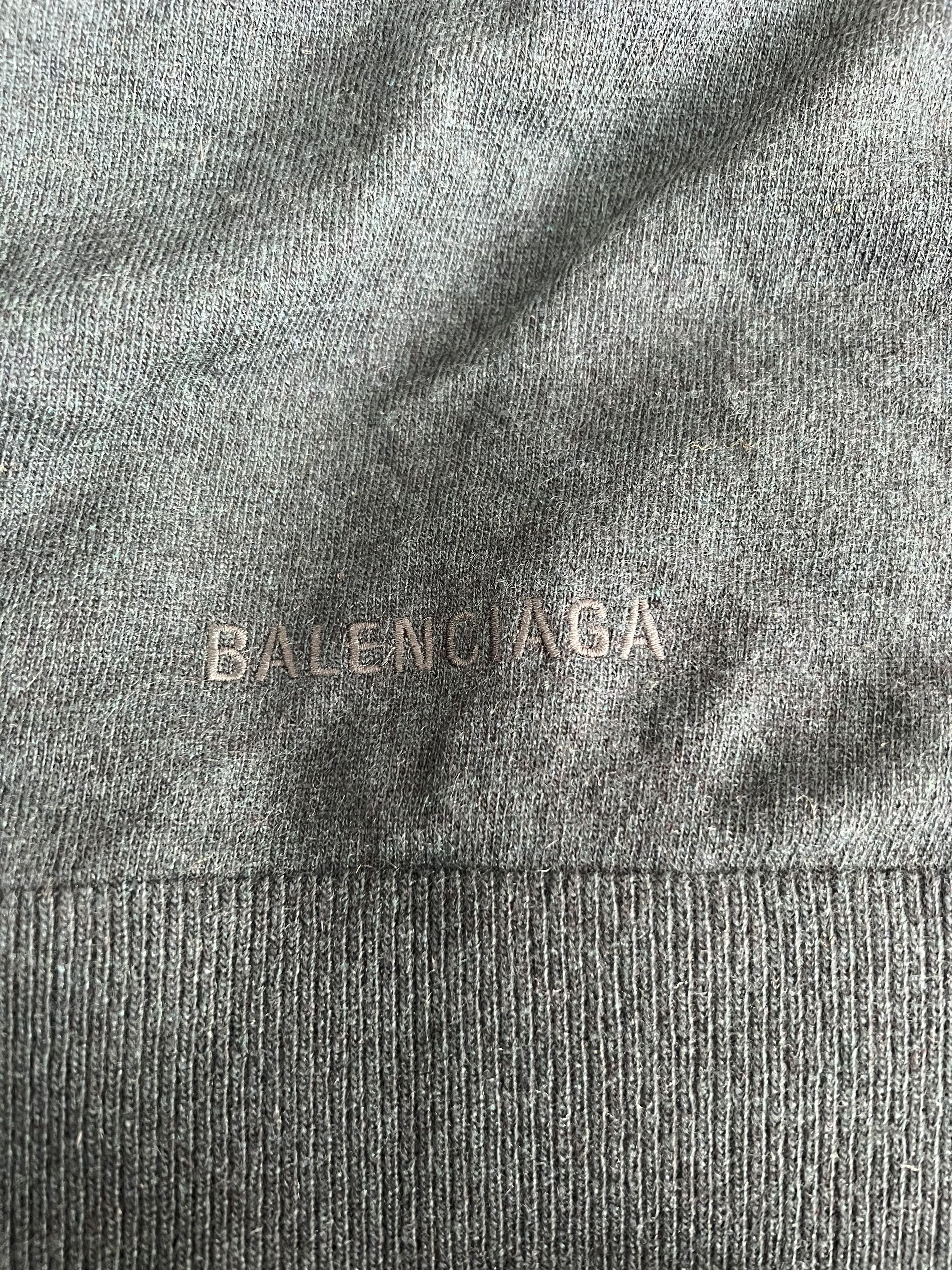 Balenciaga Balenciaga V-neck Logo Cashmere Sweater Size 3 Size US L / EU 52-54 / 3 - 5 Thumbnail