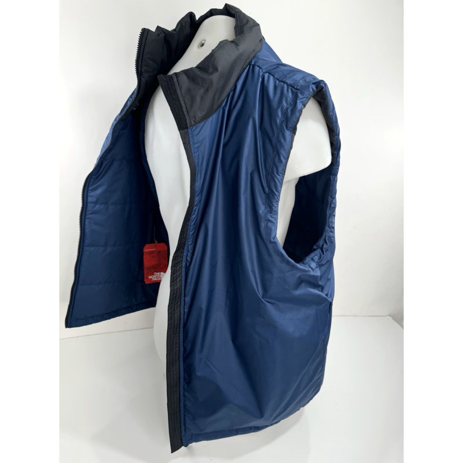The North Face The North Face Blue Moon Brewing Company - Vest - Mens XL - Blue Quilted Full Zip - Recycled Polyester Size US XL / EU 56 / 4 - 7 Thumbnail