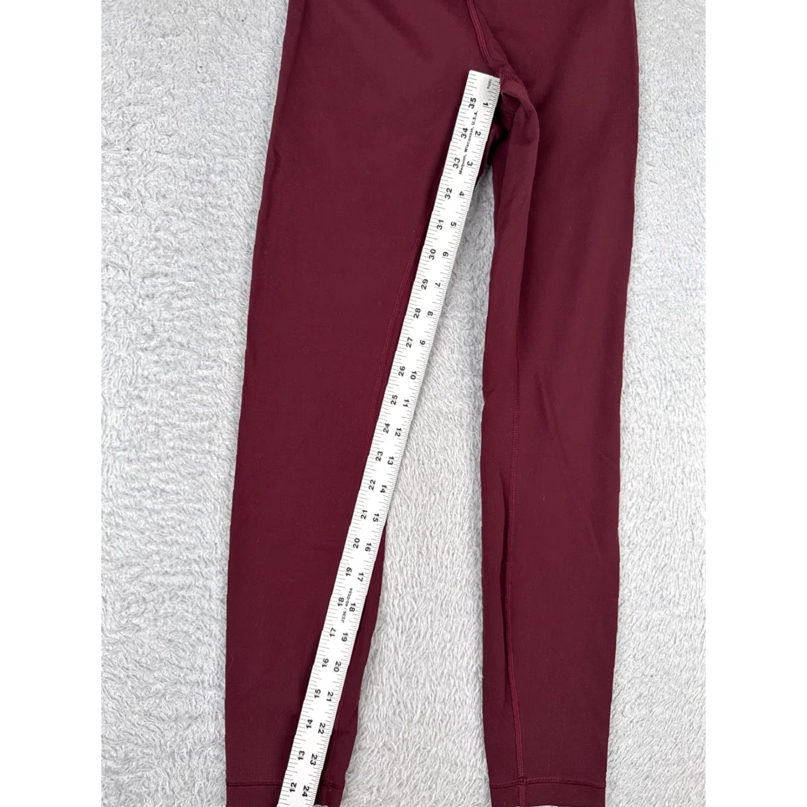 Lululemon VINTAGE Lululemon Leggings Womens 4 Activewear Skinny Yoga 25" Red Athleisure Size 27" / US 4 / IT 40 - 5 Thumbnail